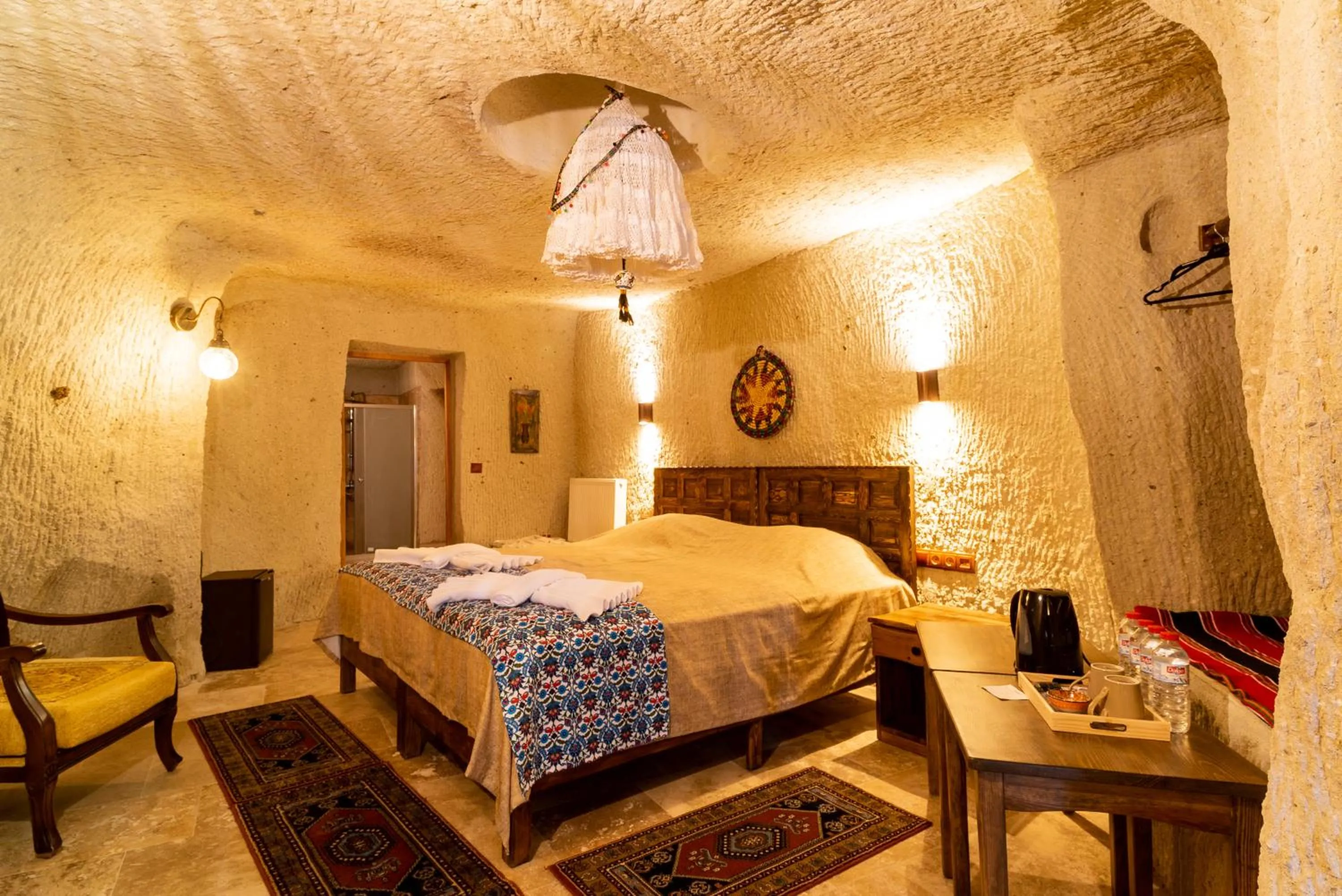 Bed in Cappadocia inans Cave & Swimming Pool Hot