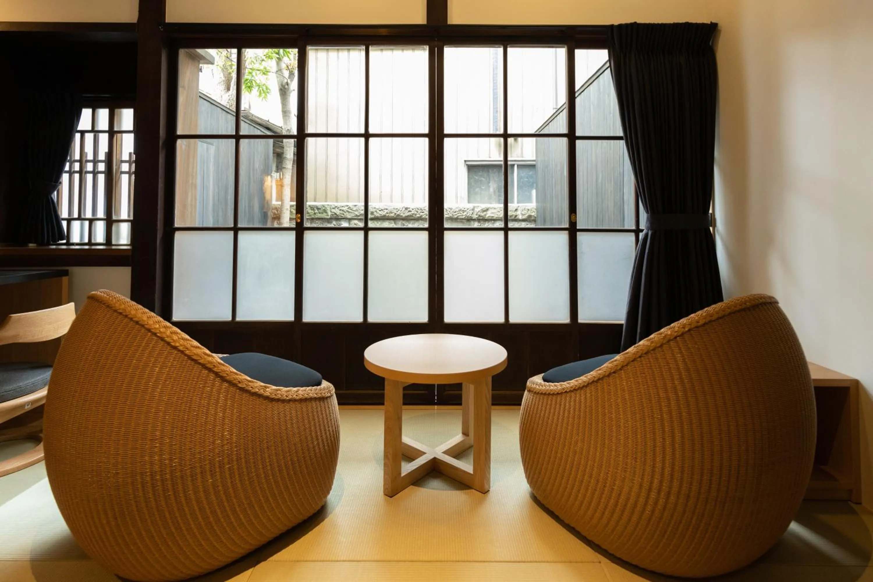 Photo of the whole room in Classic ＆ modern SELF-STYLED HOTEL 番場おおそね