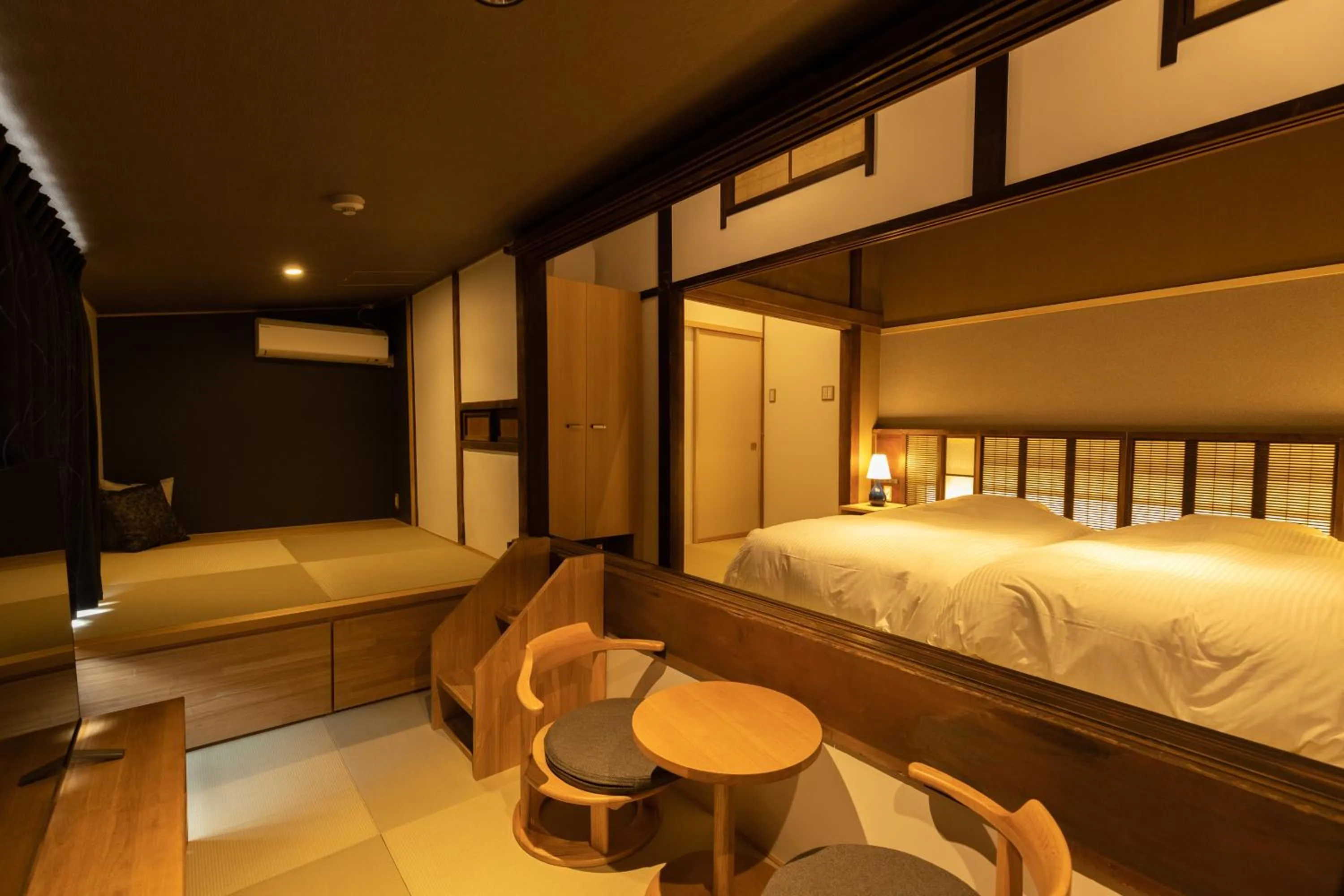 Bed in Classic ＆ modern SELF-STYLED HOTEL 番場おおそね