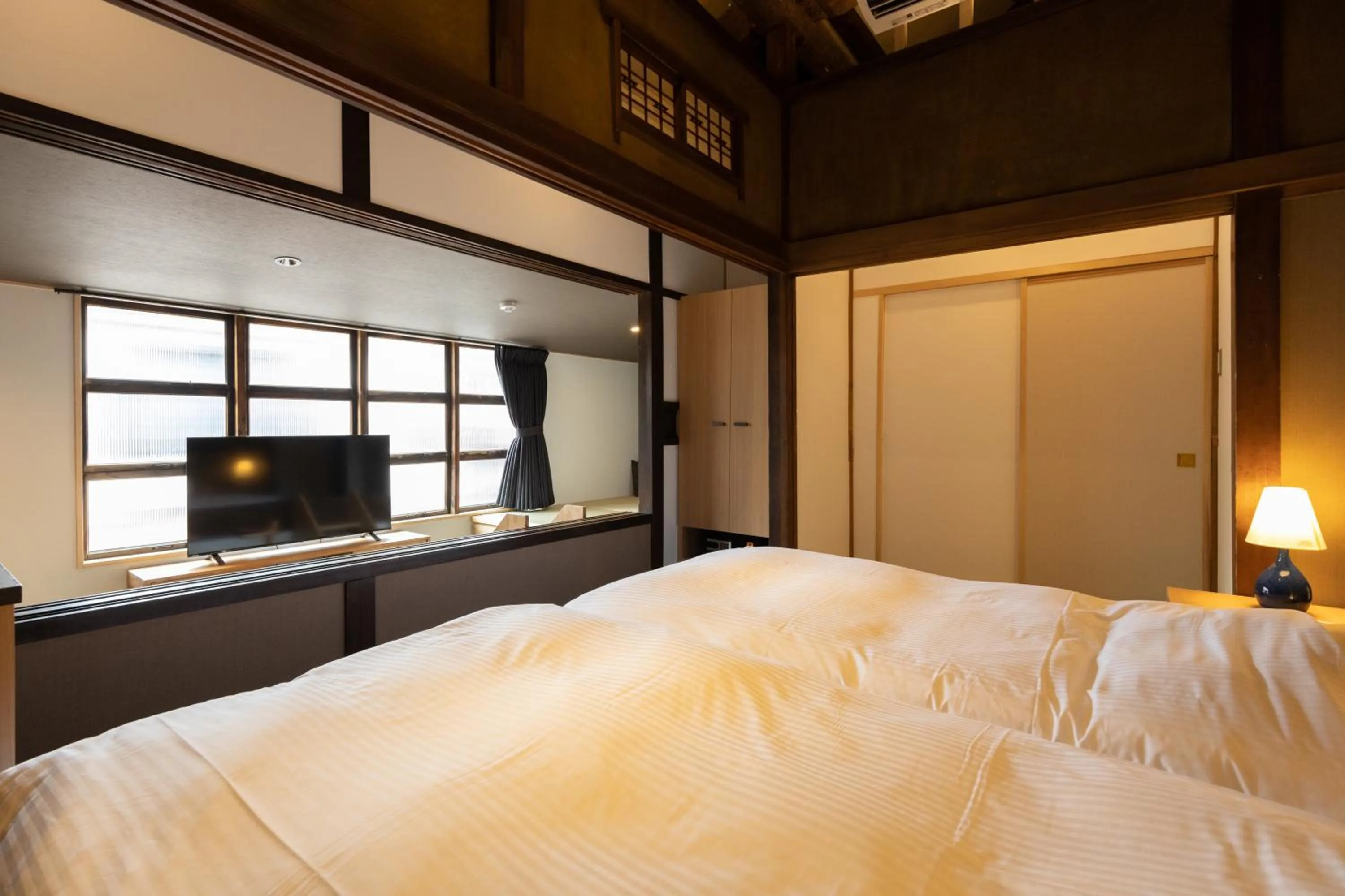 Bed in Classic ＆ modern SELF-STYLED HOTEL 番場おおそね