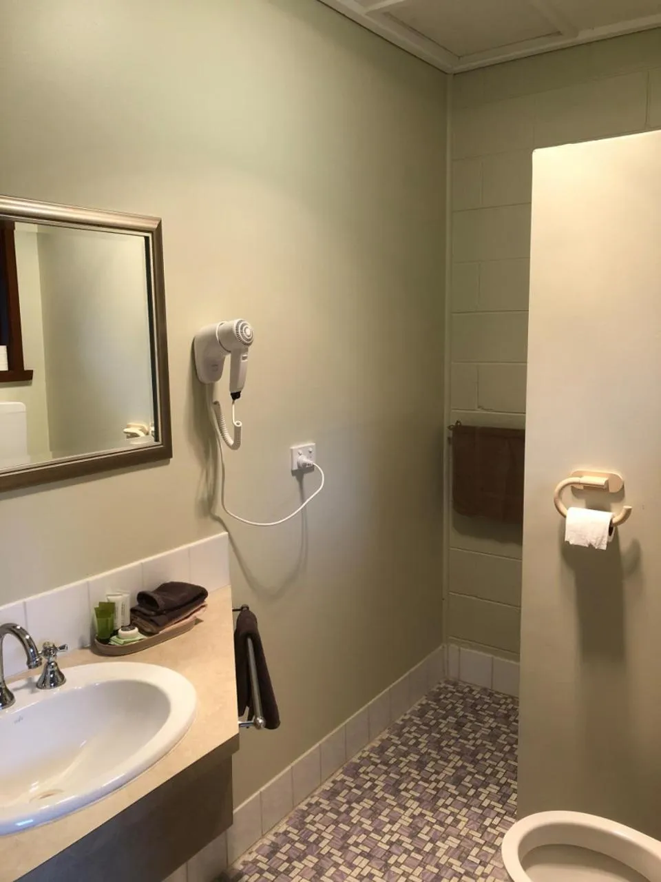 Green Gables Motel in Warburton