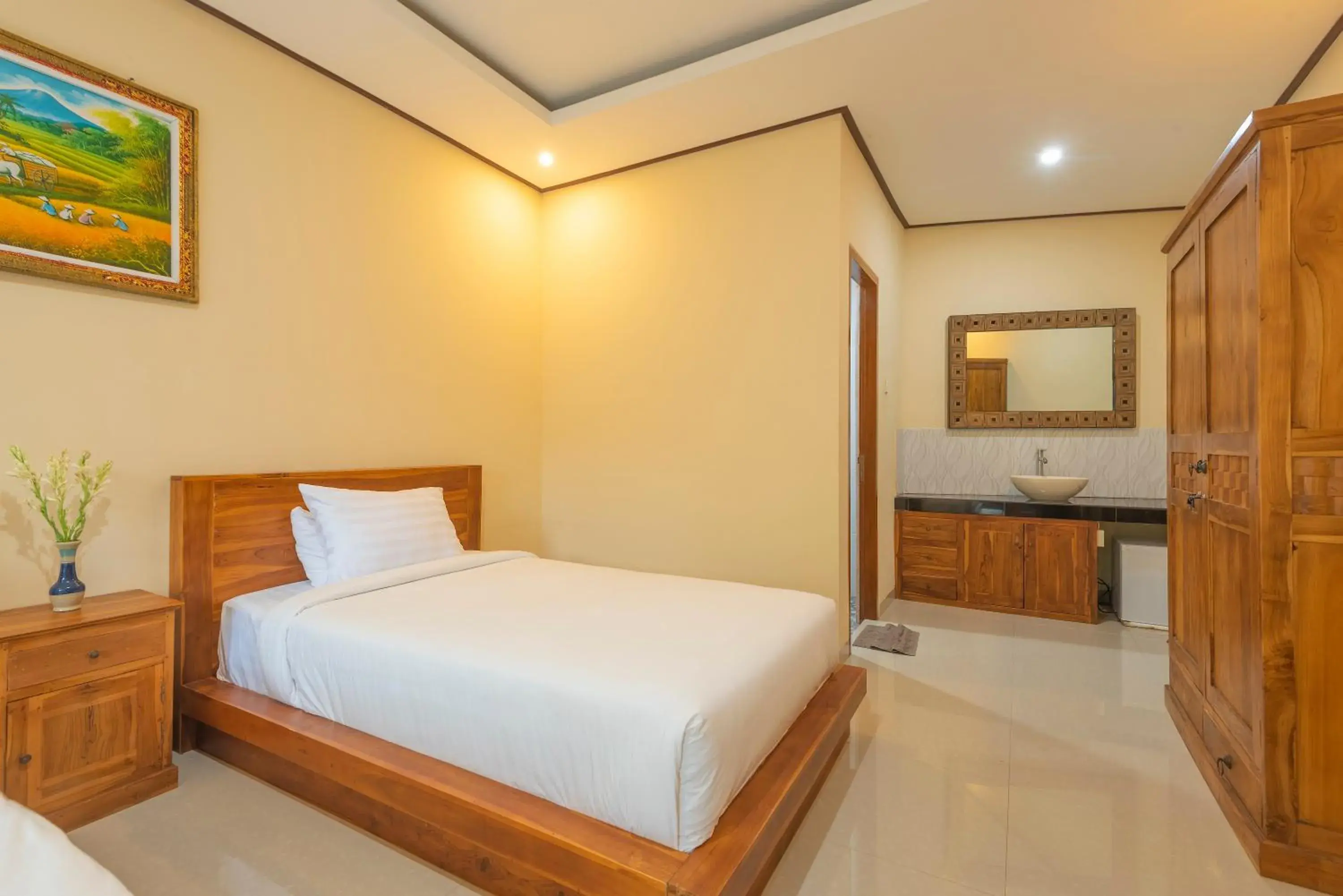 Deluxe Twin Room - single occupancy in Liliy Guest House Kuta Deluxe Twin Room - single occupancy in Liliy Guest House Kuta