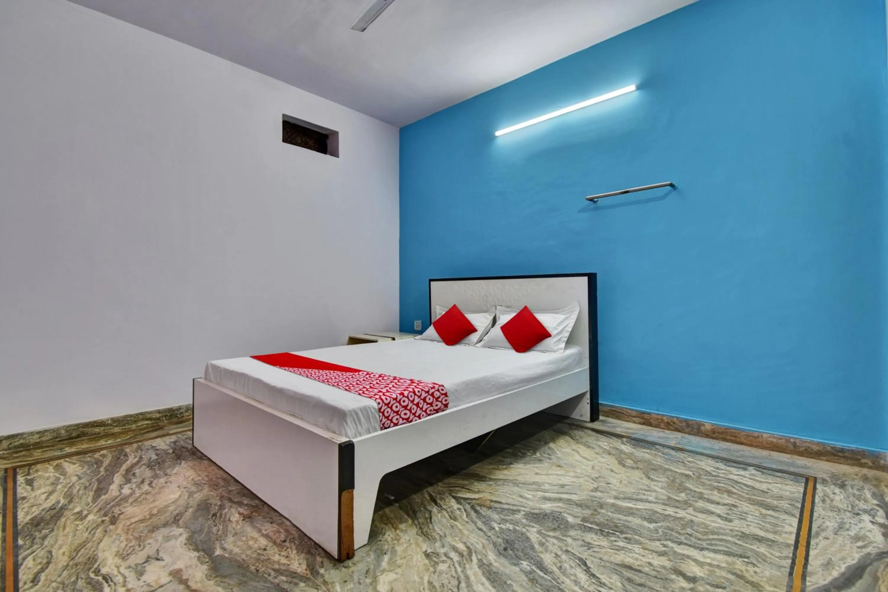 Bedroom in Super Hotel O HM & Restaurant