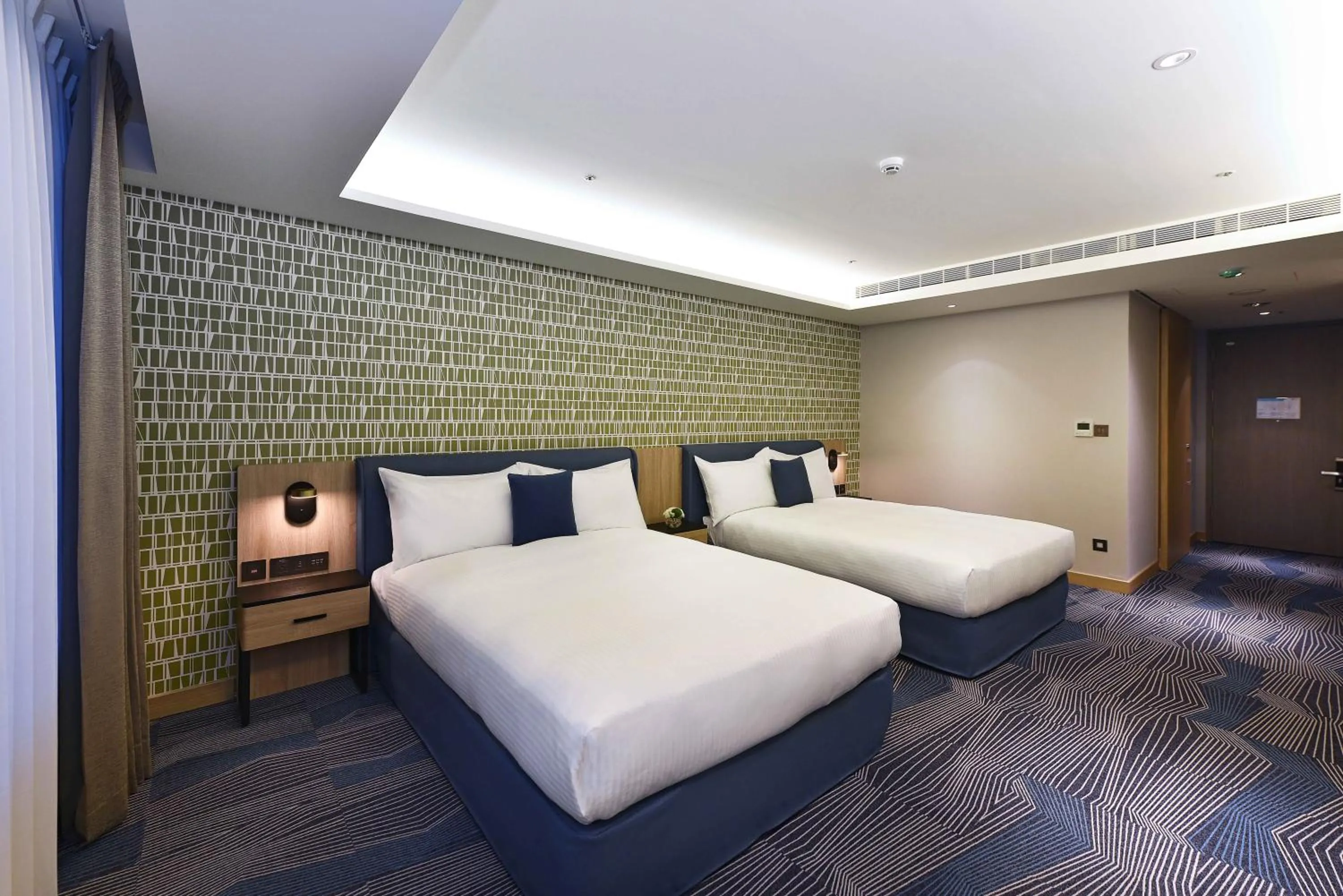 Photo of the whole room, Bed in Fullon Poshtel - Kaohsiung