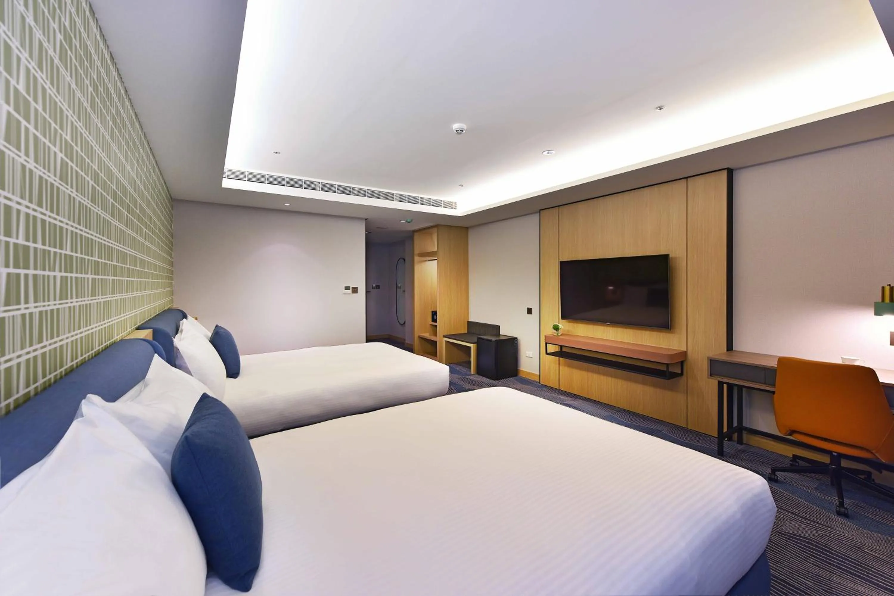 Photo of the whole room, Bed in Fullon Poshtel - Kaohsiung