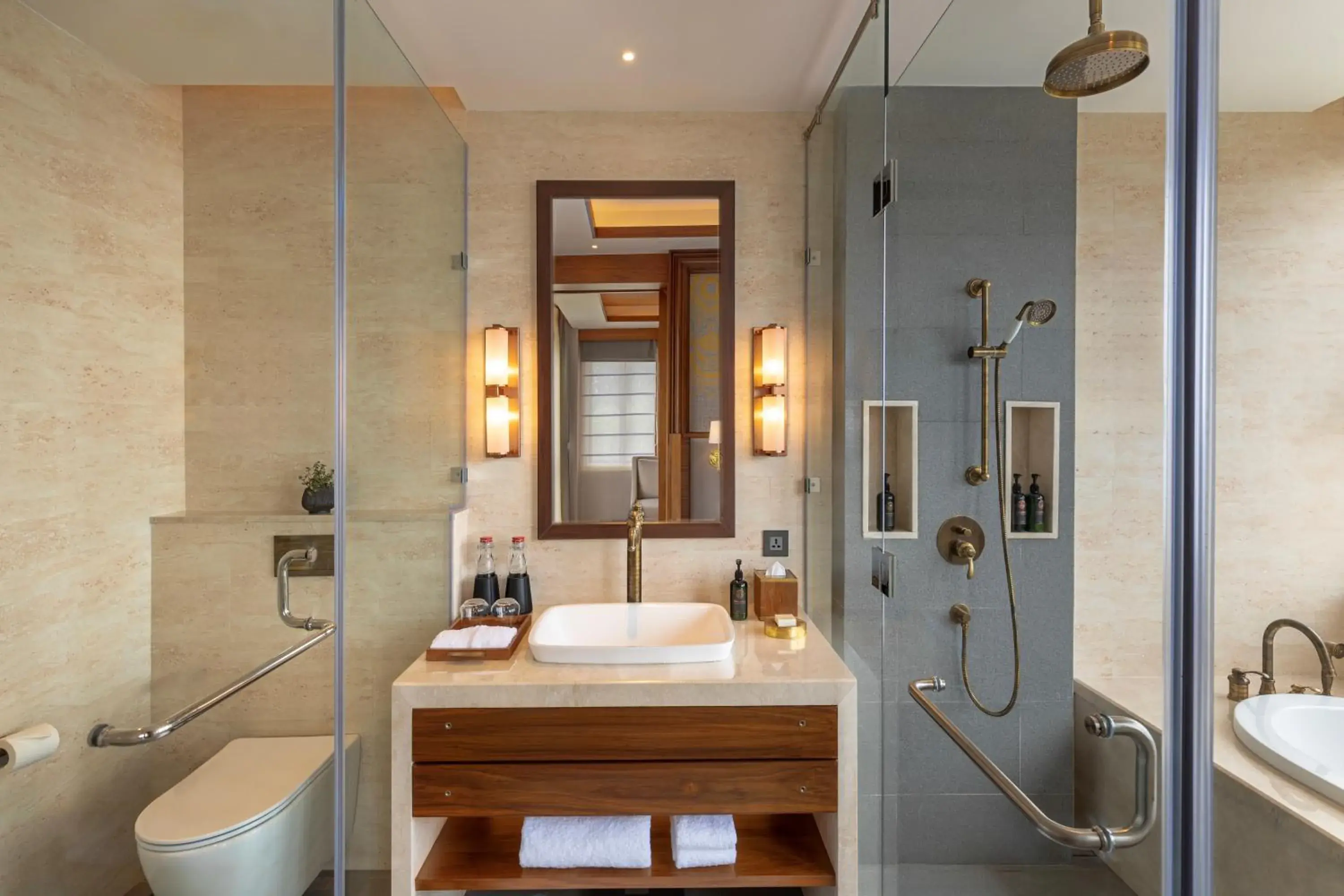 Double Room with Mountain View in Dusit Thani Himalayan Resort Dhulikhel, Nepal Double Room with Mountain View in Dusit Thani Himalayan Resort Dhulikhel, Nepal