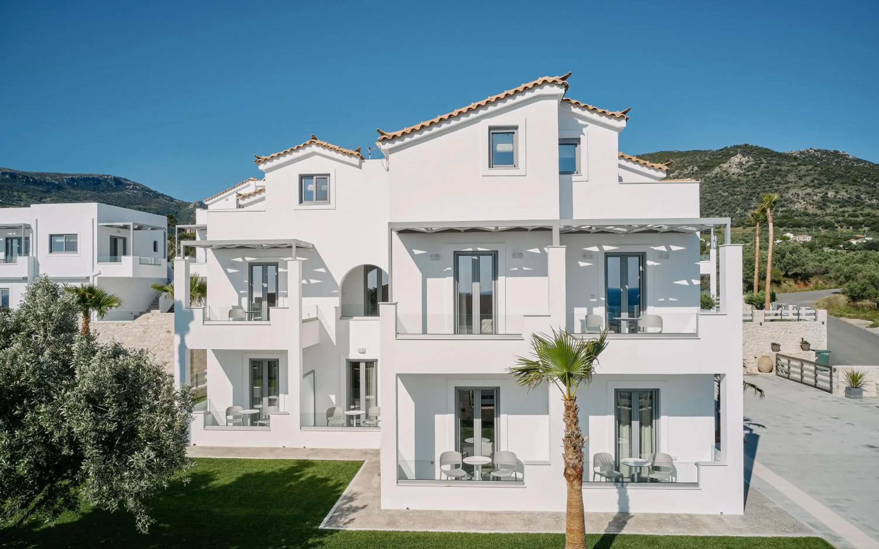 Property building in Quattro Suites Property building in Quattro Suites