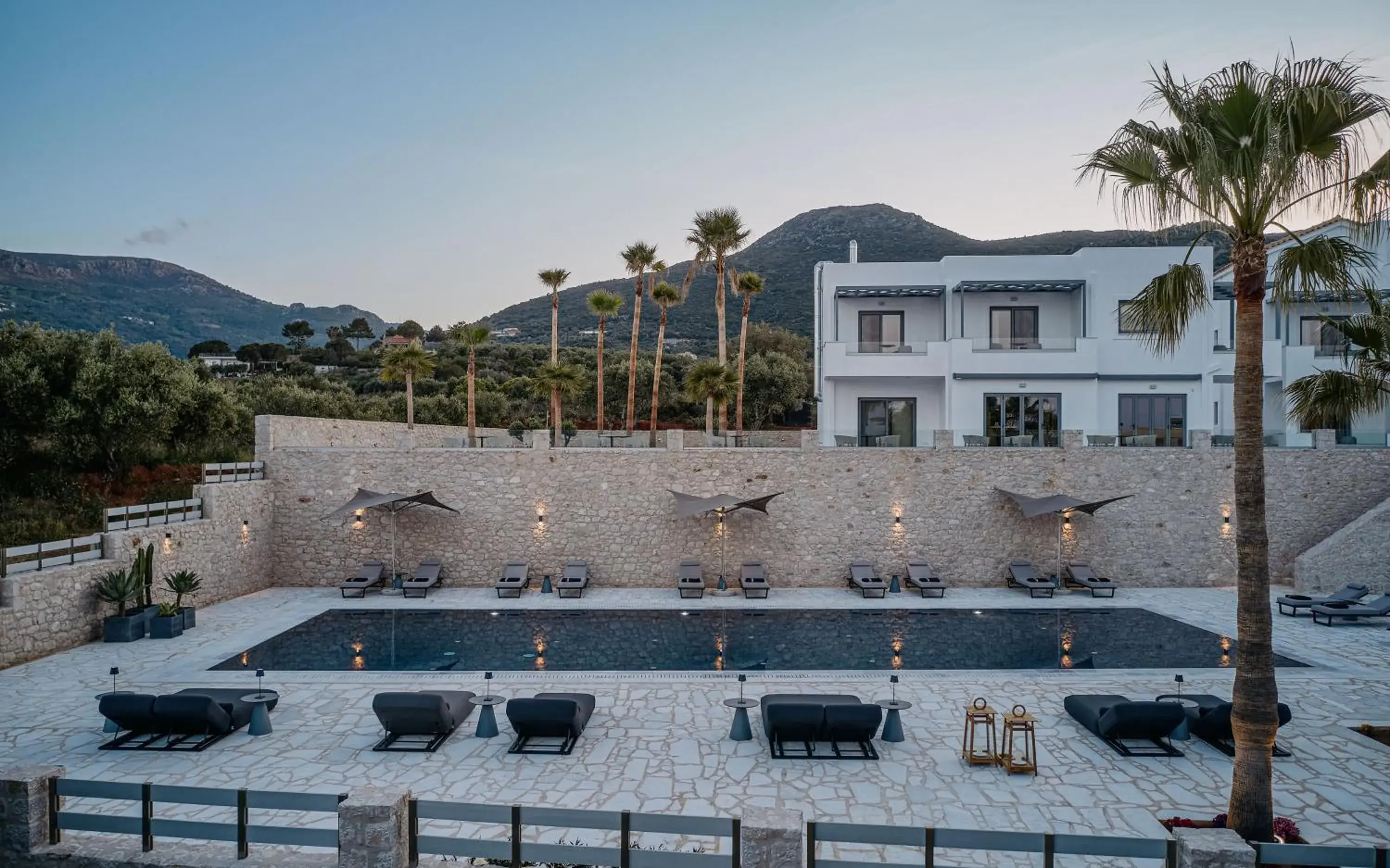 Property building in Quattro Suites Property building in Quattro Suites