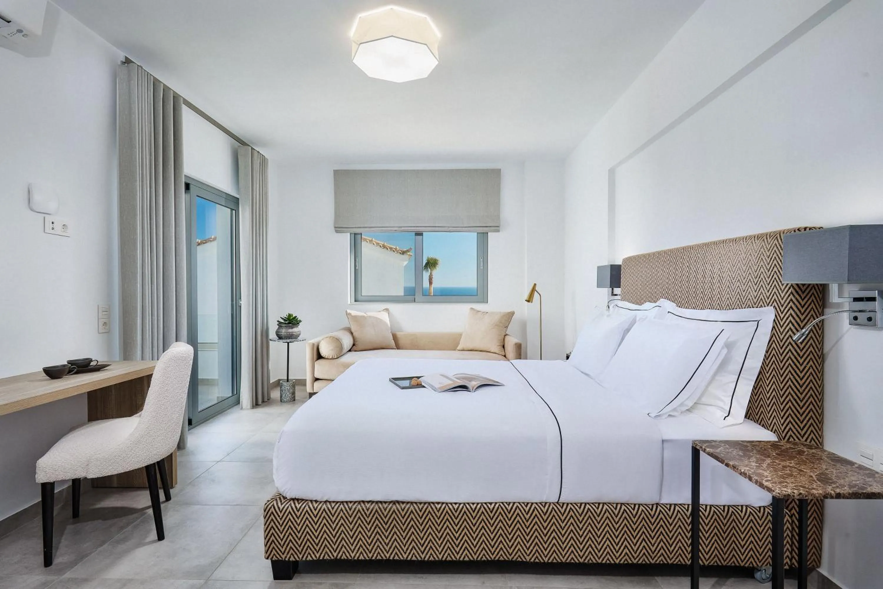 Bed in Quattro Suites