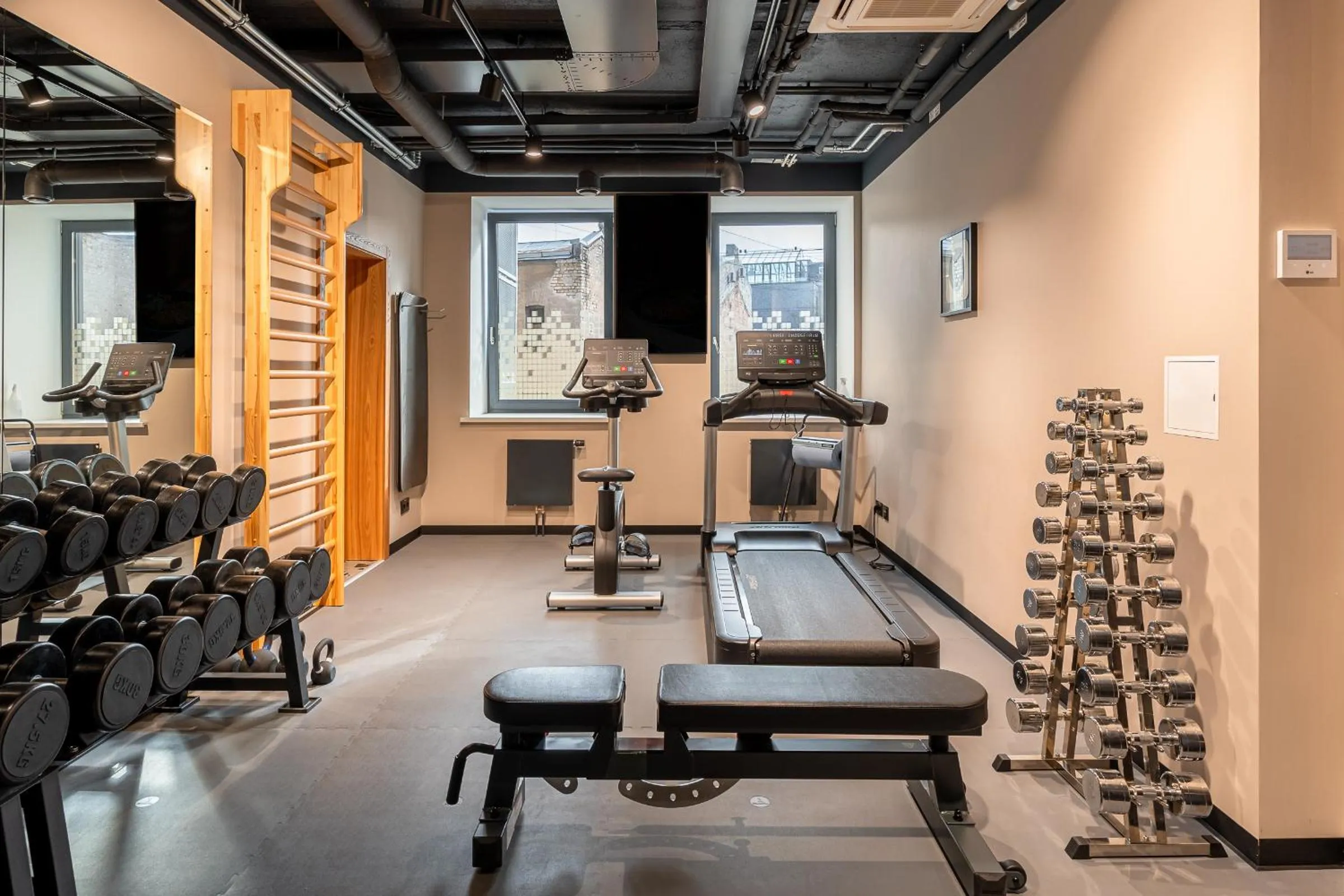 Fitness centre/facilities in Aston Hotel Riga
