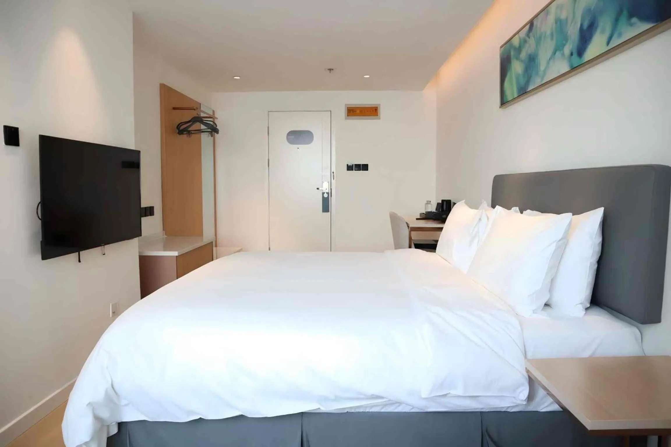 View (from property/room) in Citadines Apart'hotel Shanghai Jing'an Temple