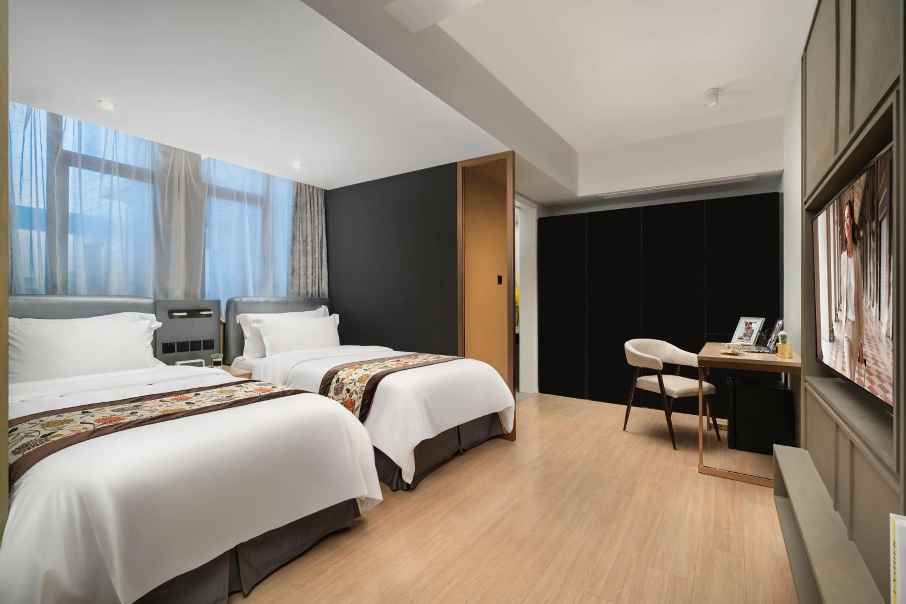 Bed in Citadines Apart'hotel Shanghai Jing'an Temple