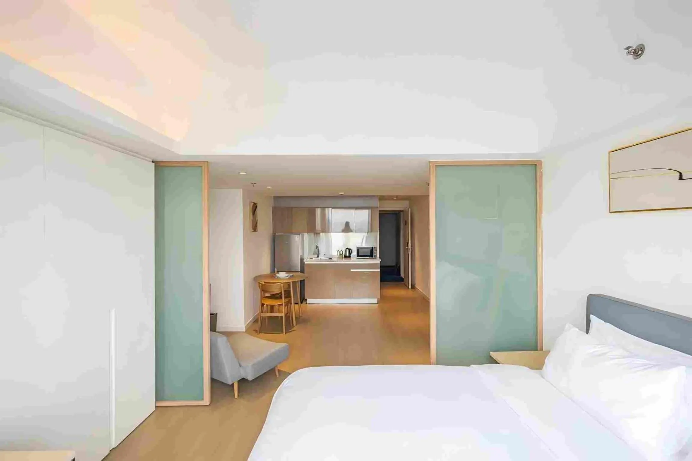 Bedroom in Citadines Apart'hotel Shanghai Jing'an Temple