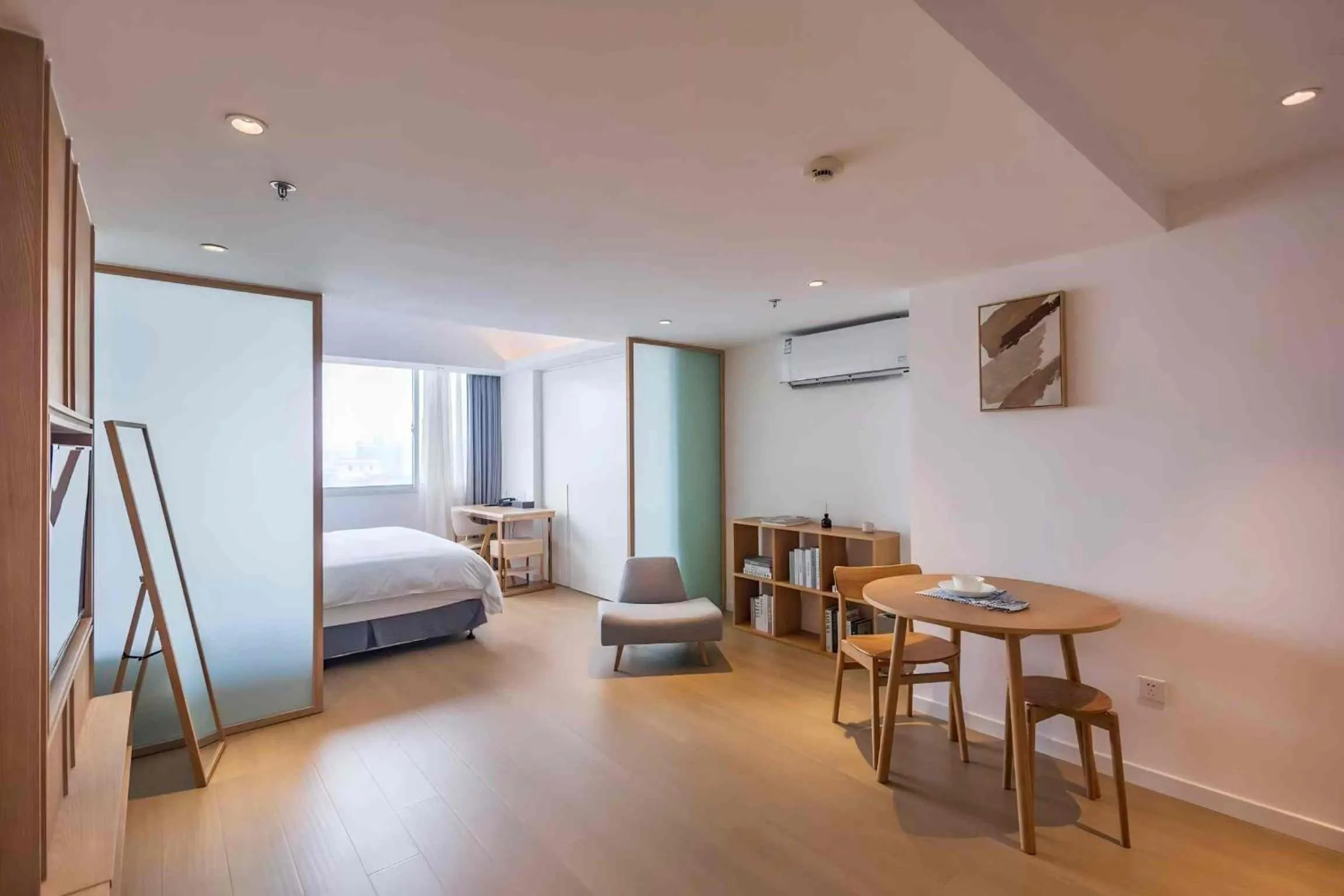 Bedroom in Citadines Apart'hotel Shanghai Jing'an Temple