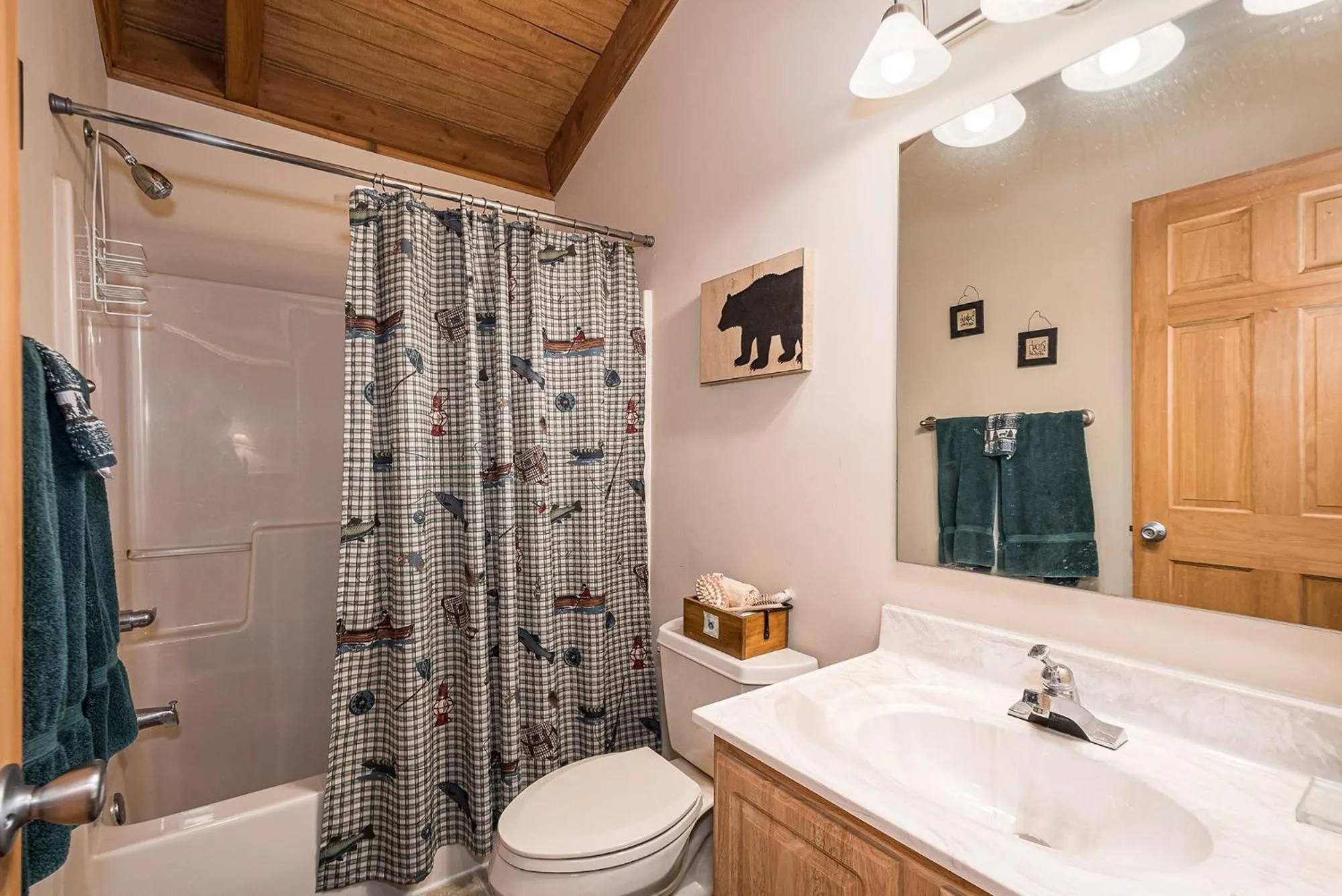 Property building in Mountain Freedom