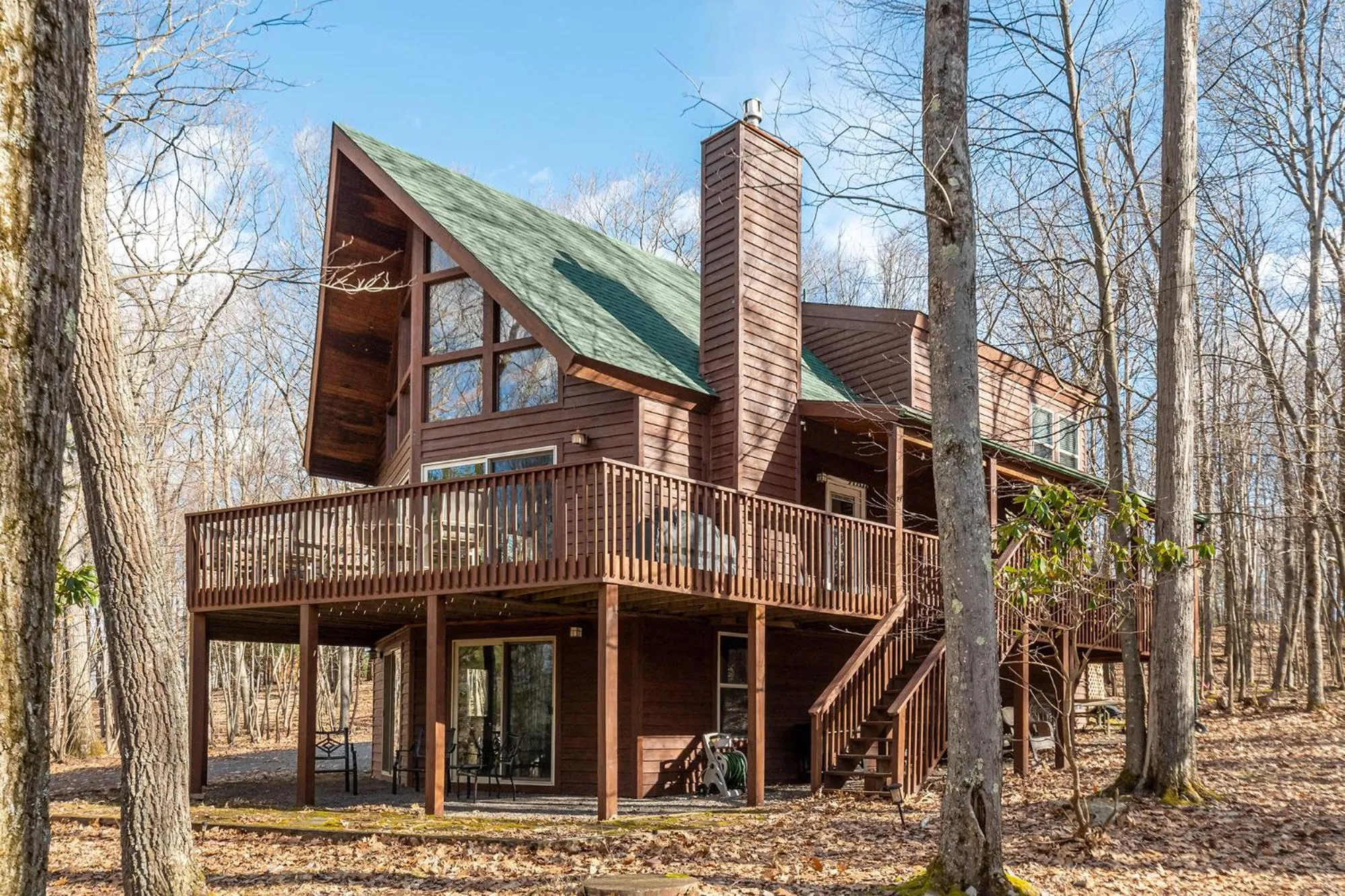 Property building in Mountain Freedom