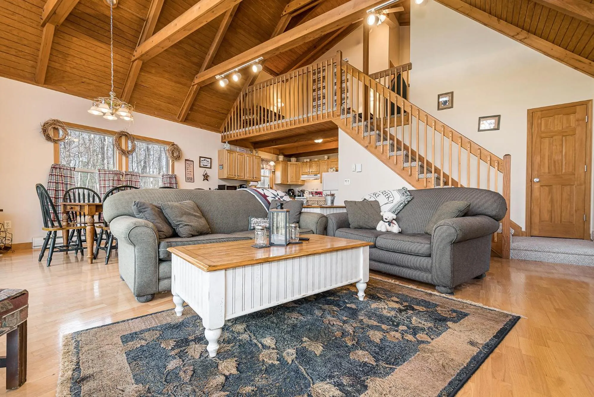 Property building in Mountain Freedom