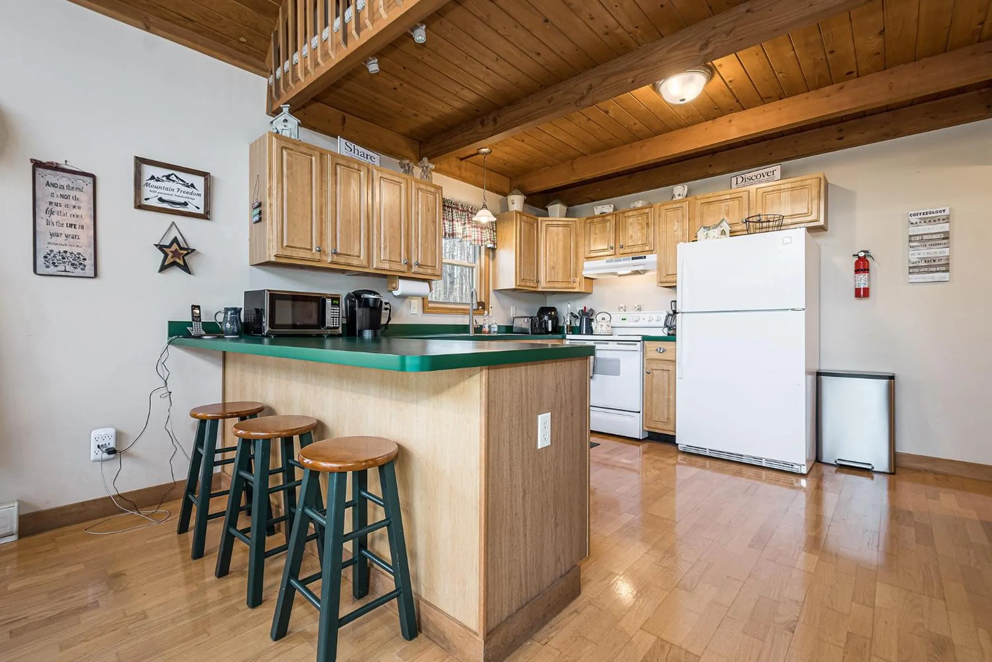 Property building in Mountain Freedom