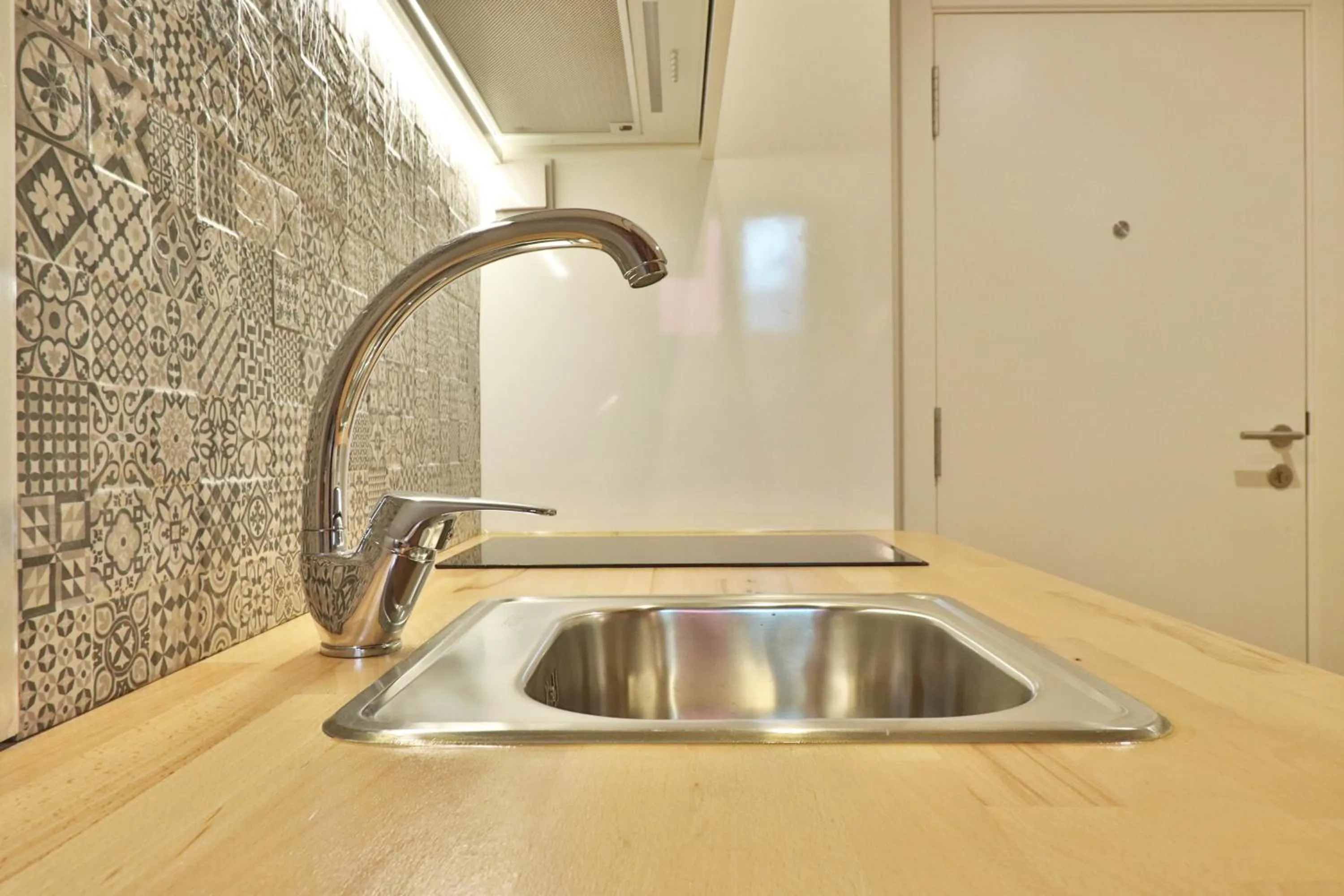 Kitchen or kitchenette in BOULEVARD Boutique Studios