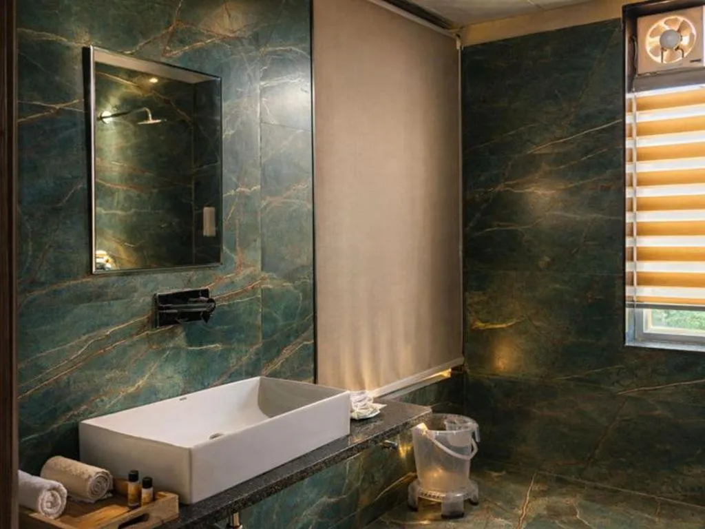 Bathroom in The Sky Imperial Pavoreal Jungle Resort