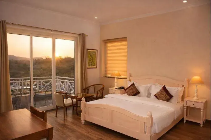 Bedroom, Bed in The Sky Imperial Pavoreal Jungle Resort Bedroom, Bed in The Sky Imperial Pavoreal Jungle Resort