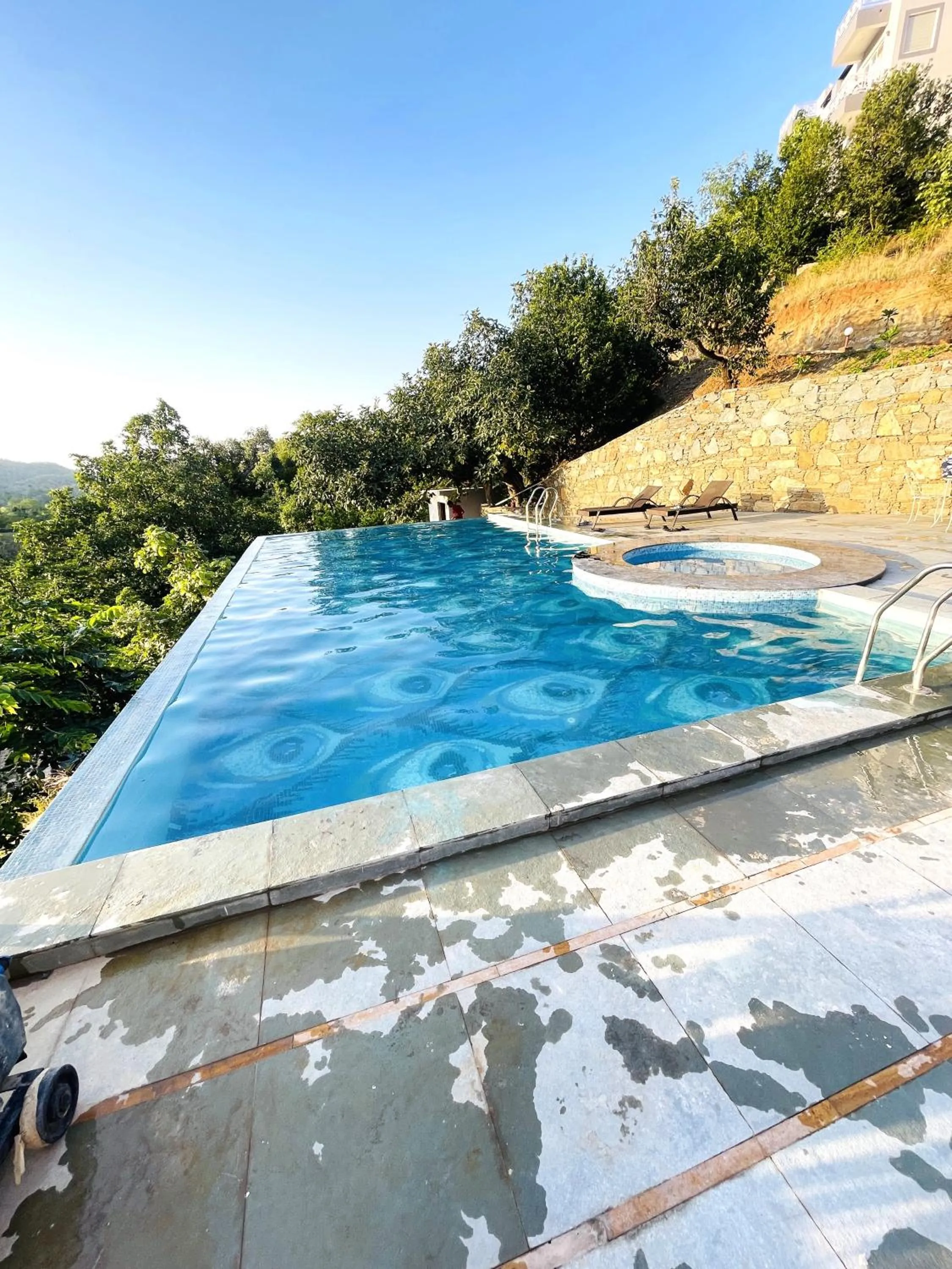 Pool view in The Sky Imperial Pavoreal Jungle Resort