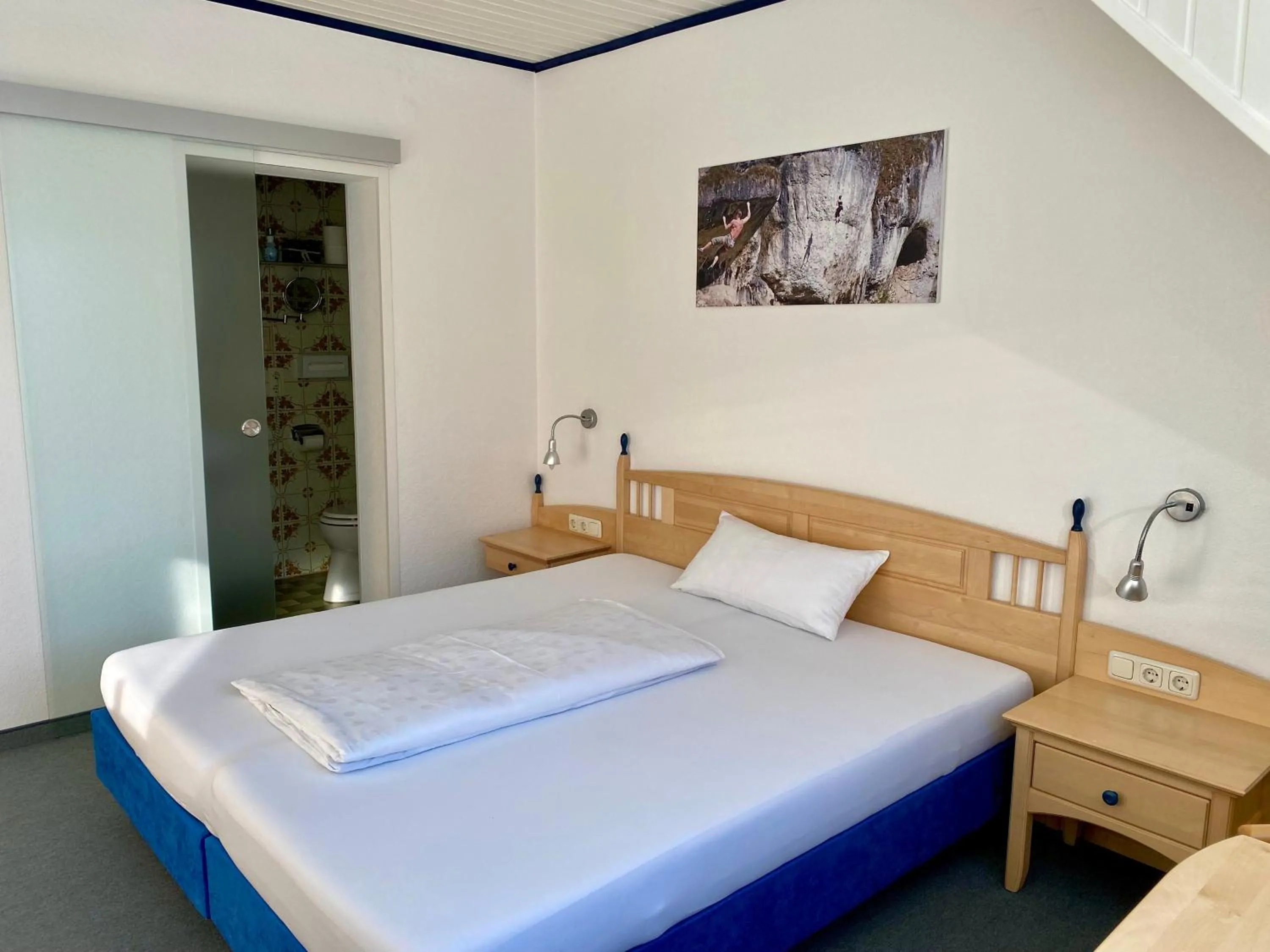 Bed in Gästehaus Brütting