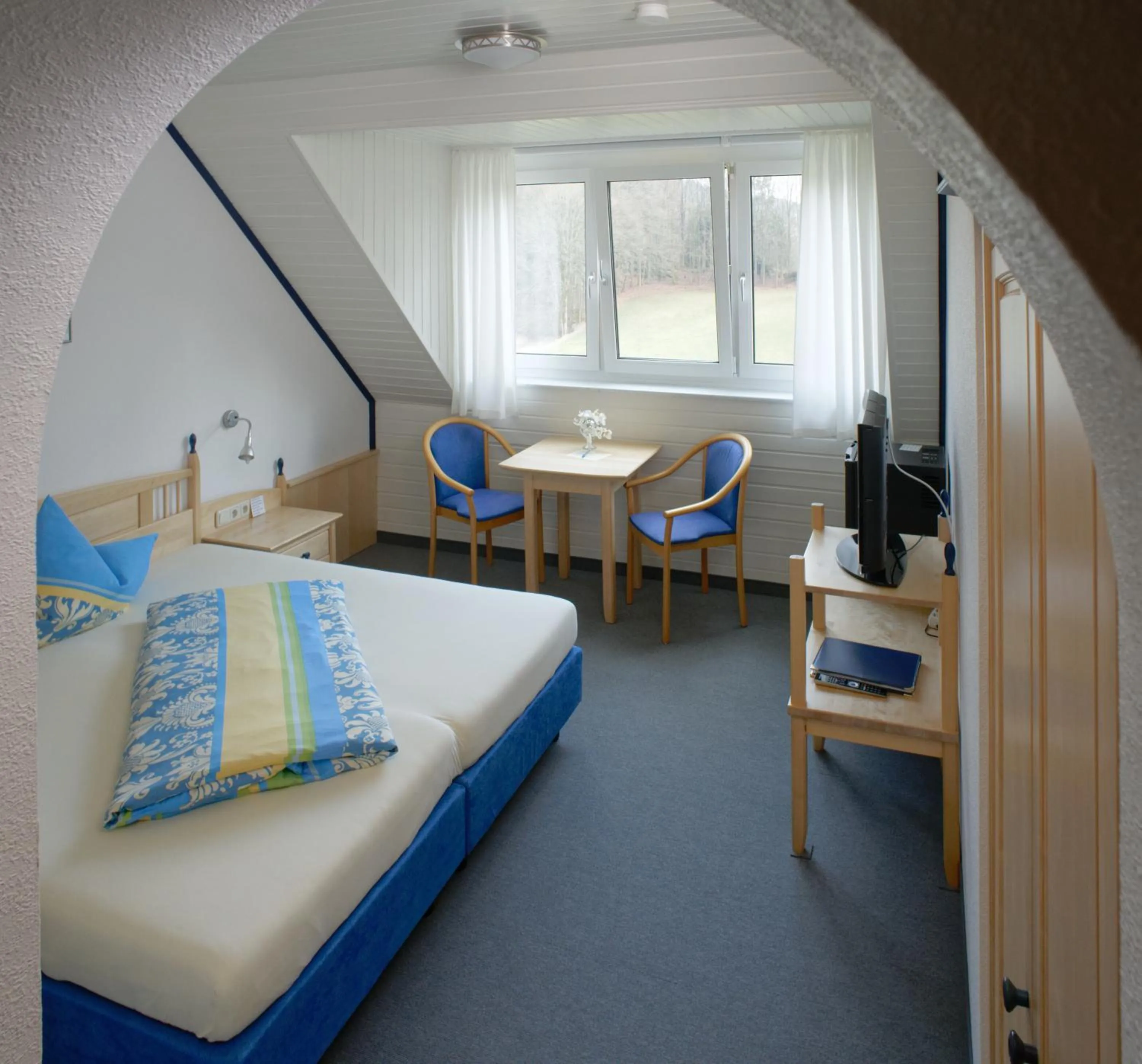 Bedroom, Bed in Gästehaus Brütting