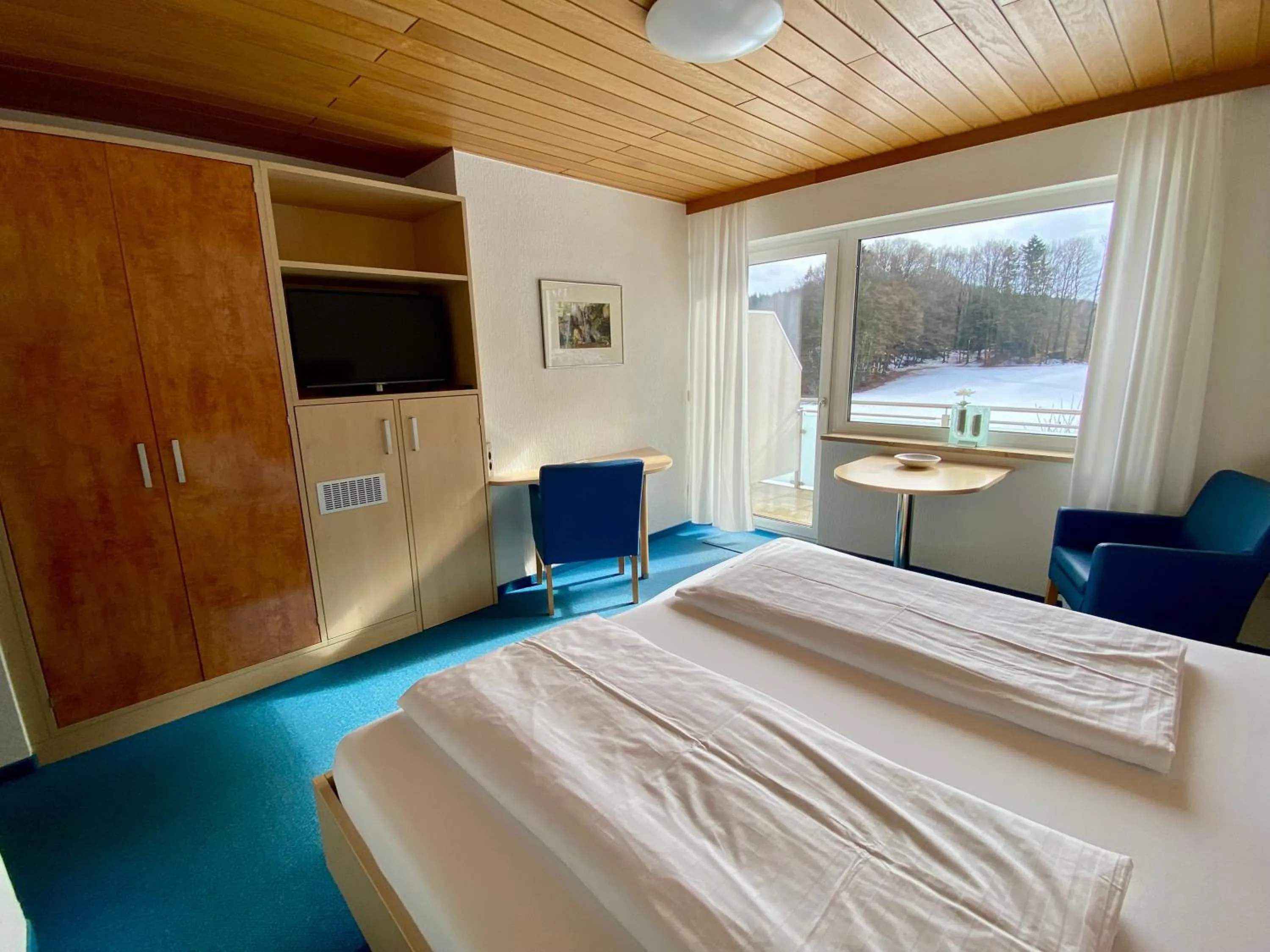 Bed in Gästehaus Brütting