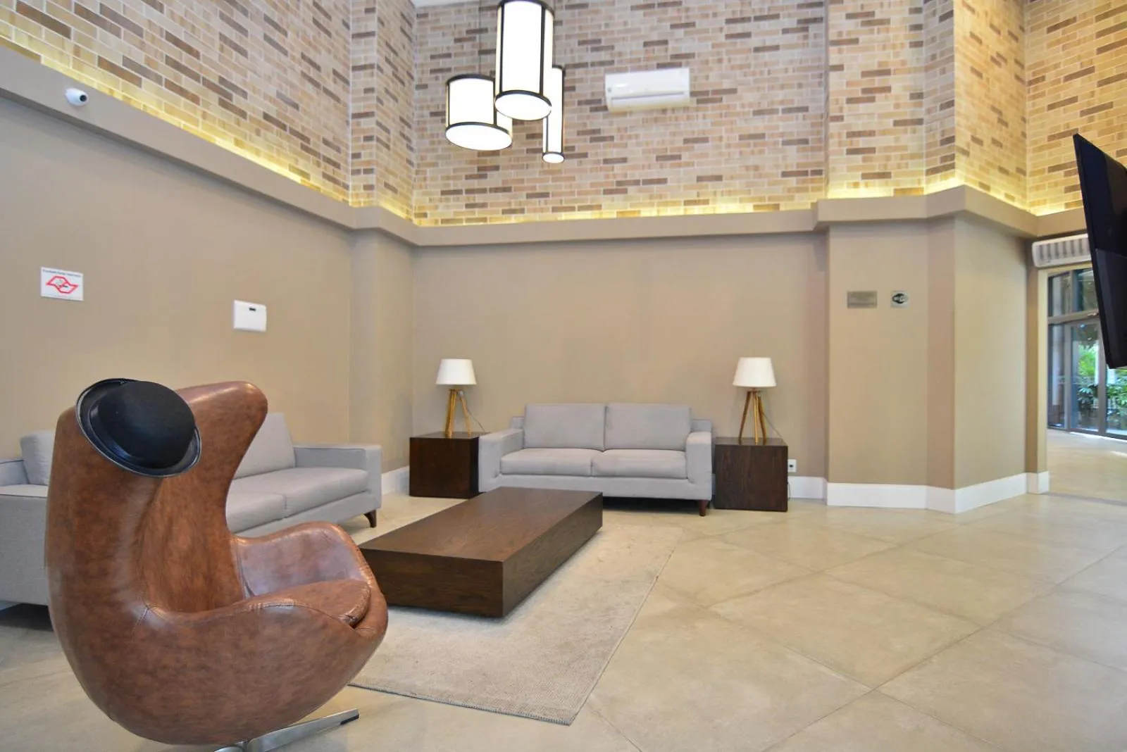 Area and facilities in Charlie Faria Lima