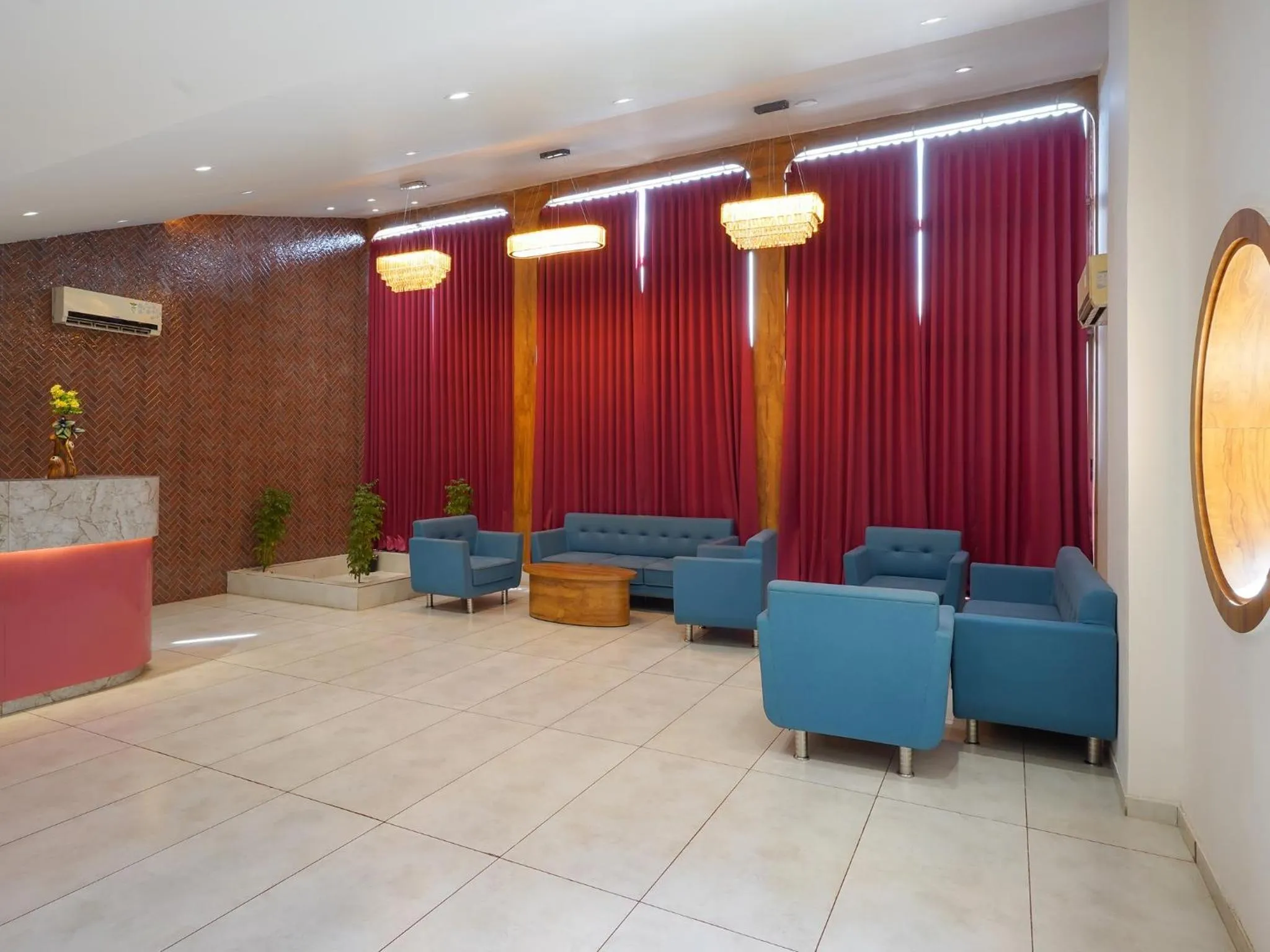 Palette by CheckIn The Royal Castle Resort Rajkot