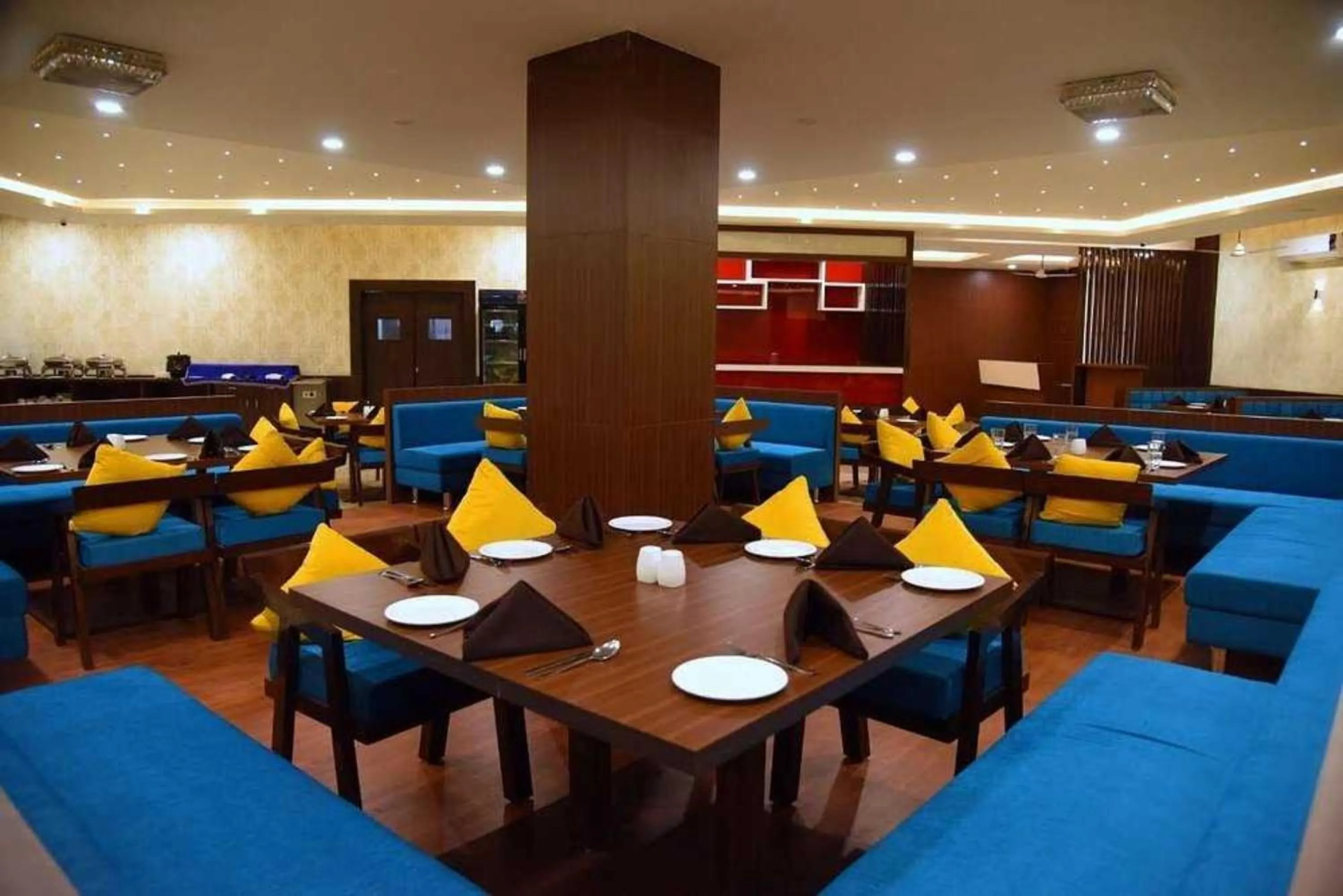 Restaurant/places to eat in Palette by CheckIn The Royal Castle Resort Rajkot