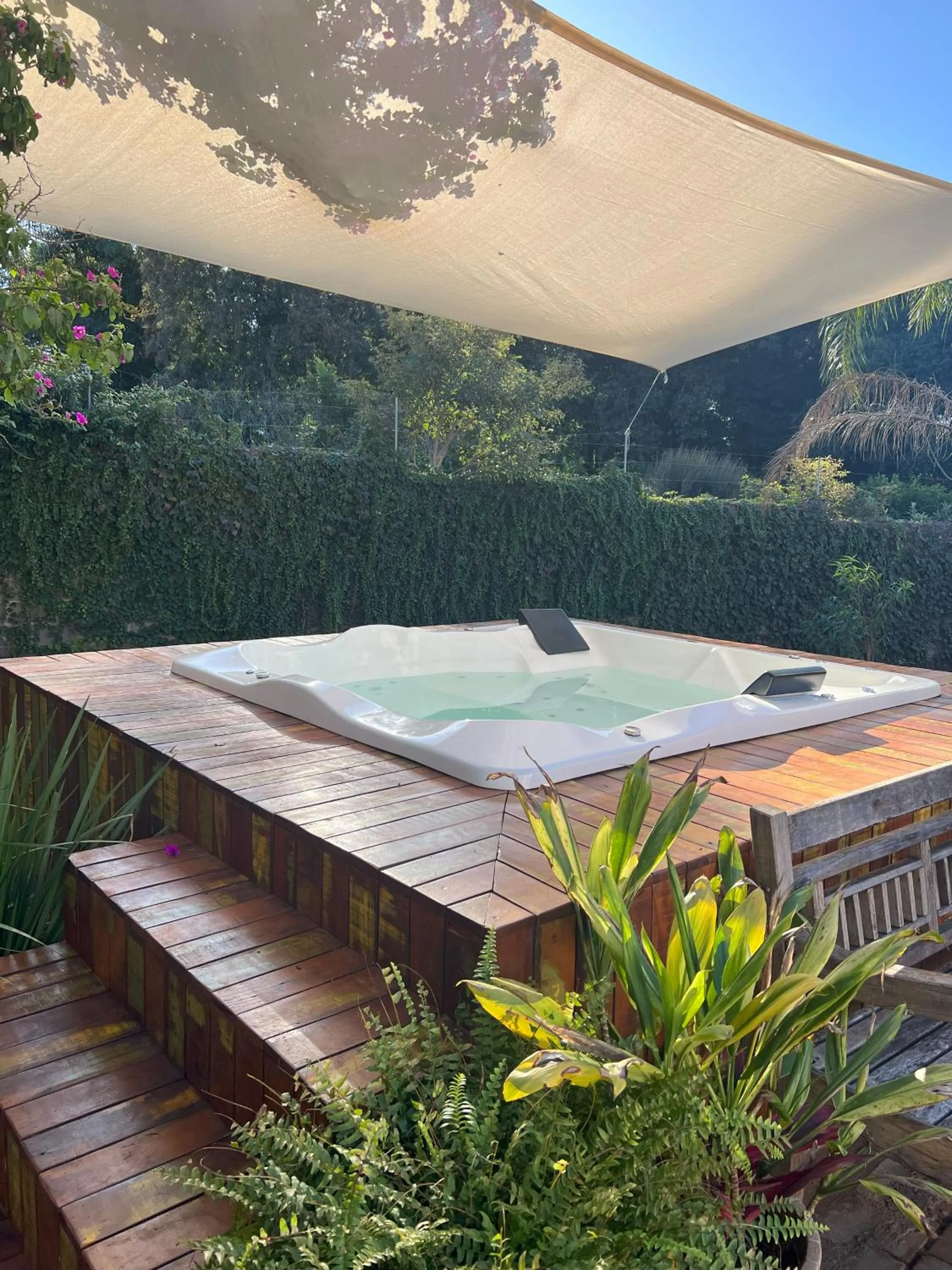 Hot Tub in Recanto Catarina