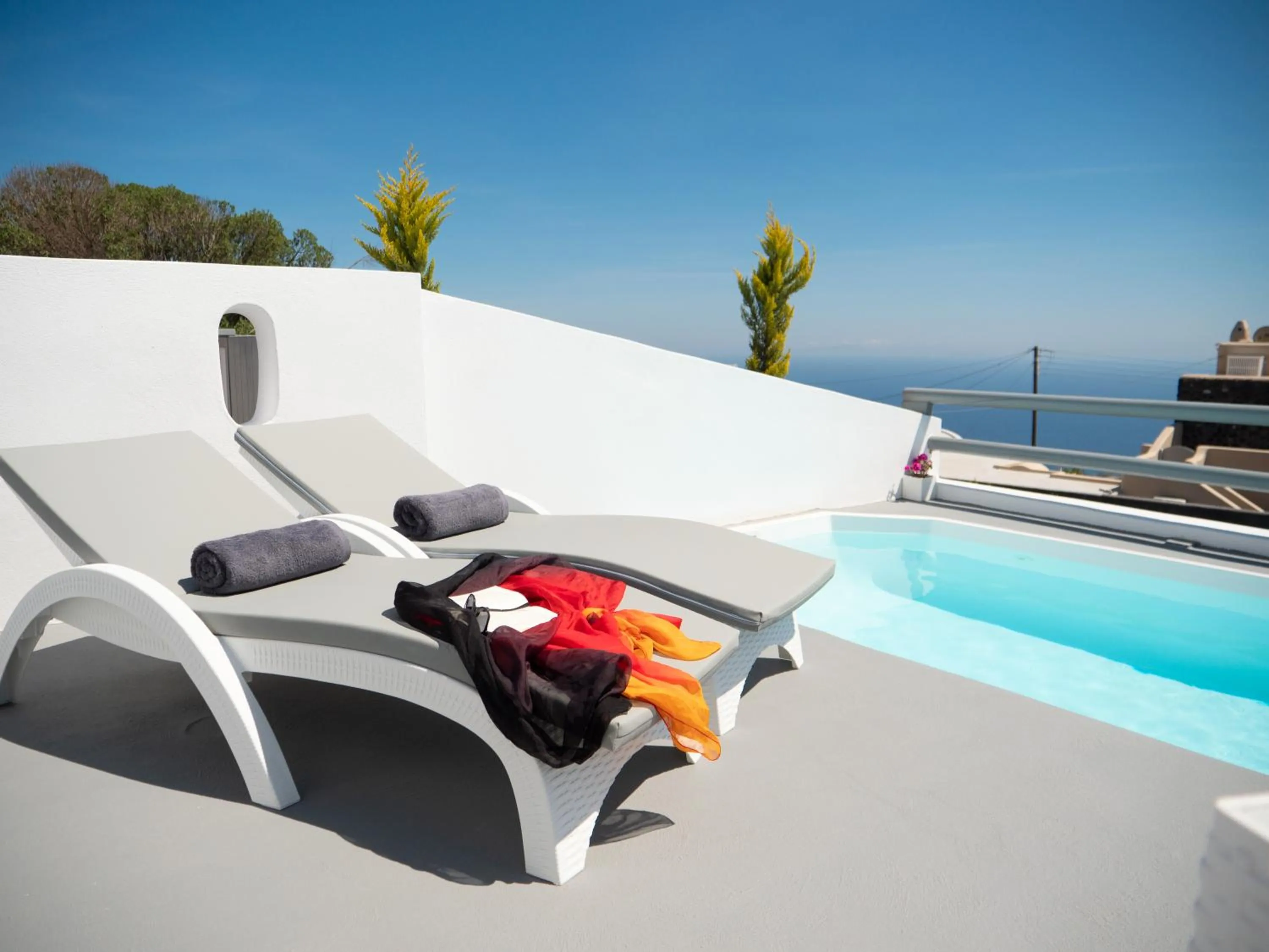 Anthemis Suites