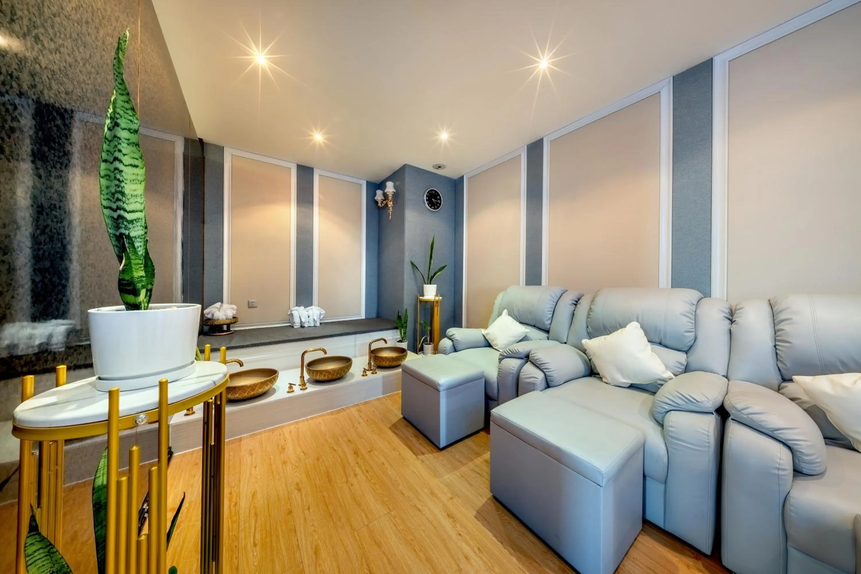 Spa and wellness centre/facilities in ST Hotel Wattay Airport