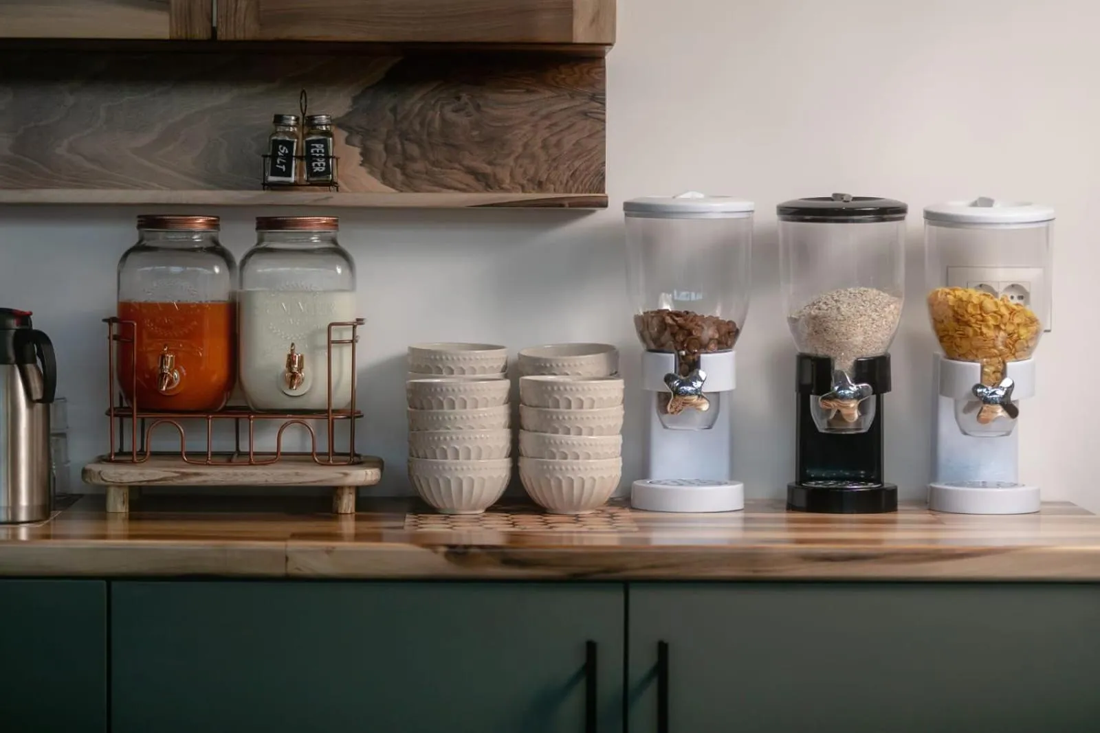 Elegance Boutique Hotel