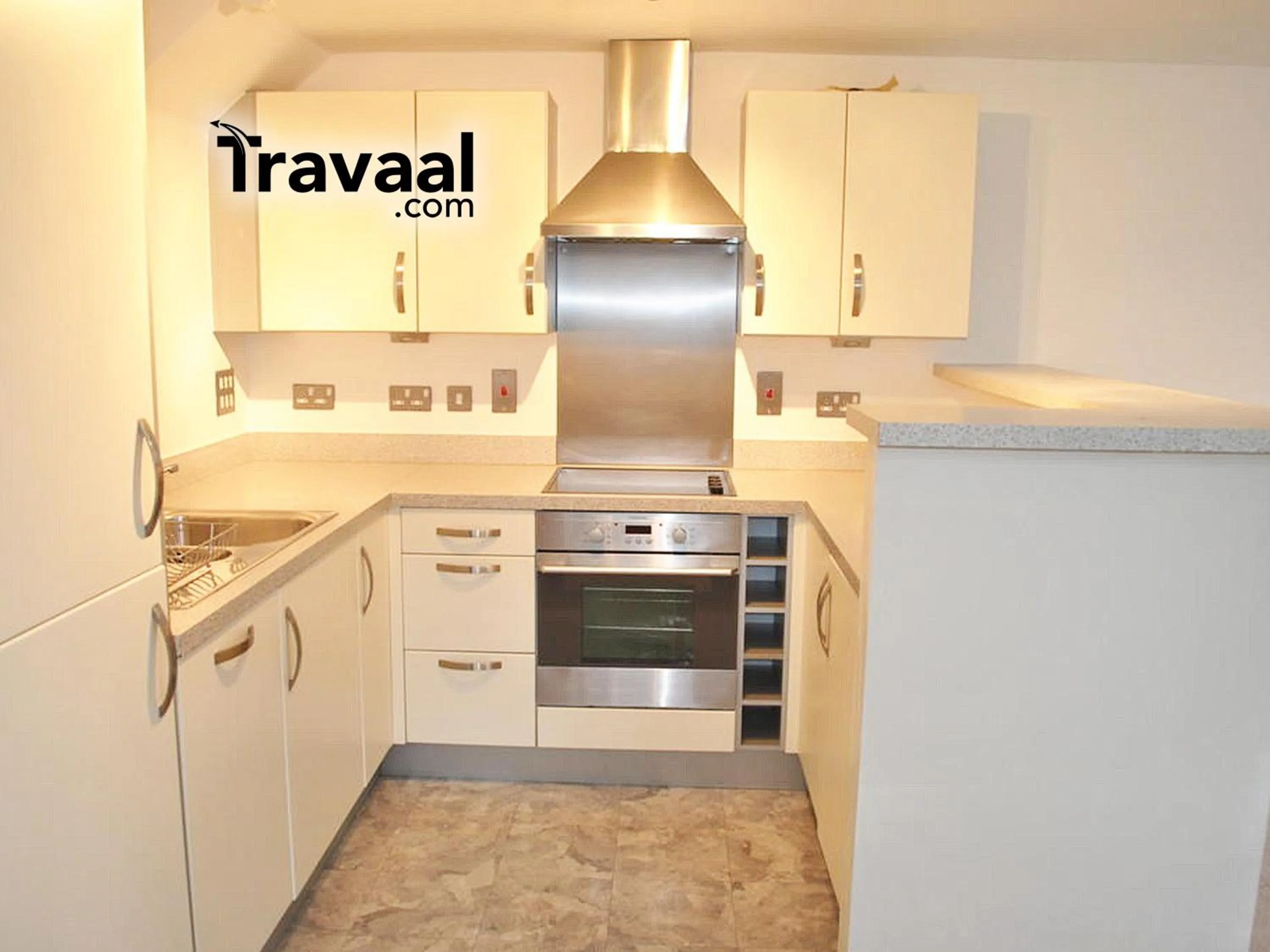 Kitchen or kitchenette in The Aviator Apartment - Farnborough - Allocated Parking, WI-FI & Self Check-in