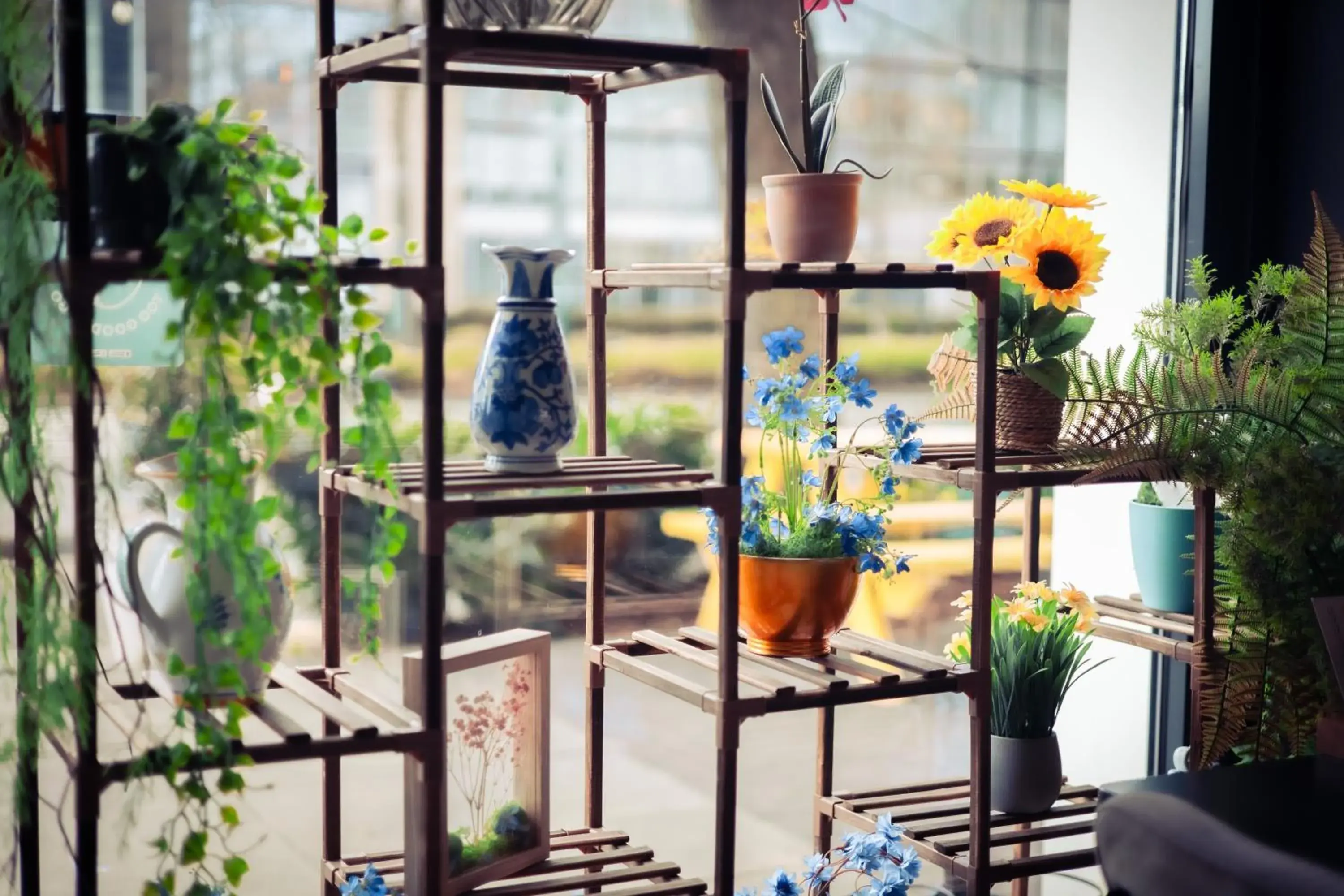 Restaurant/places to eat in Urban Hotel The Golden Stork Restaurant/places to eat in Urban Hotel The Golden Stork