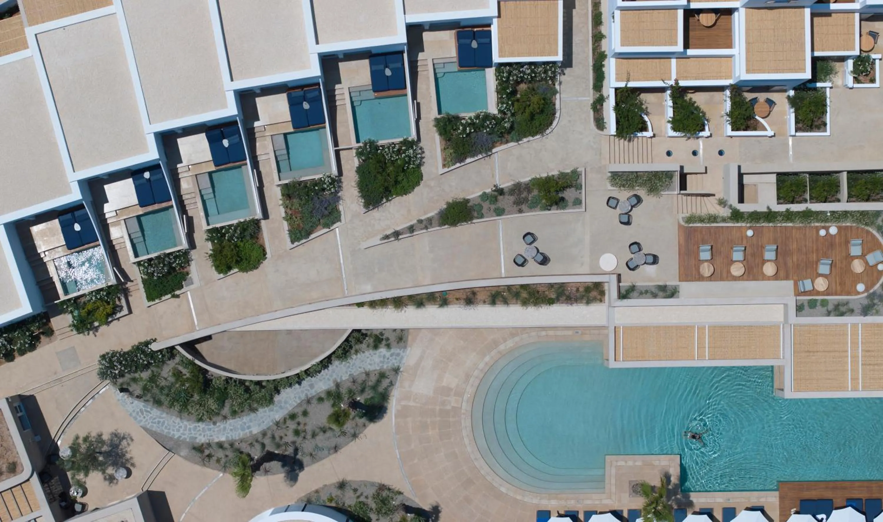 Property building in Avant Mar Paros