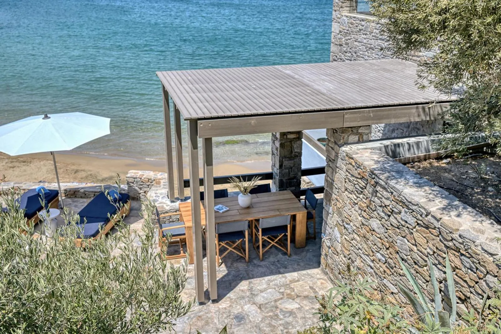 Natural landscape in Avant Mar Paros