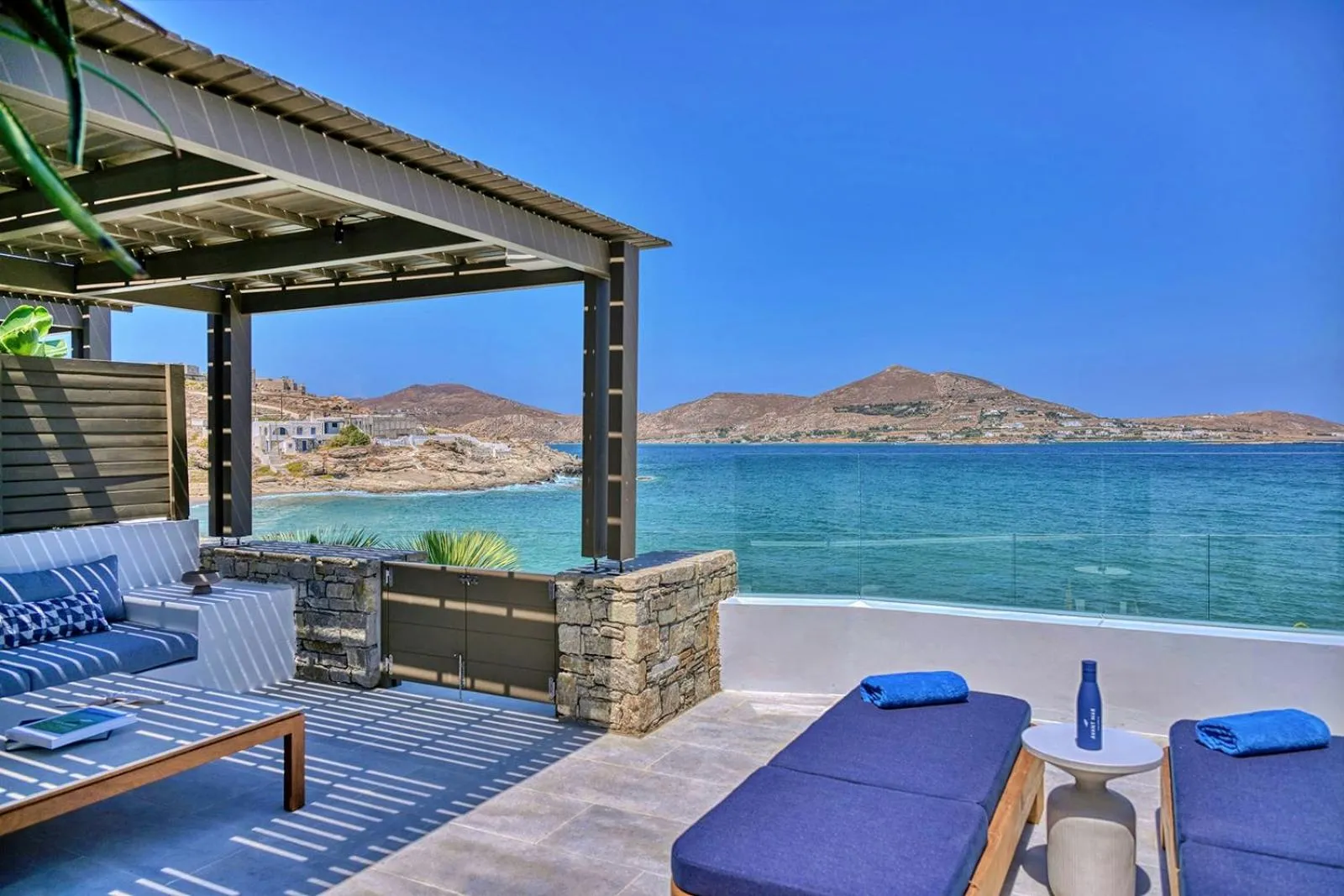 Natural landscape in Avant Mar Paros