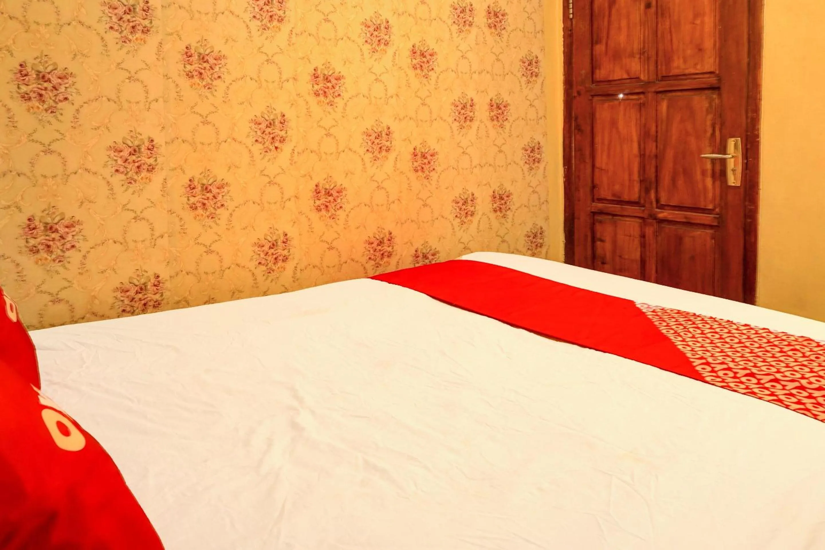 Bedroom, Bed in OYO Life 92499 Bagas Homestay Wonokitri
