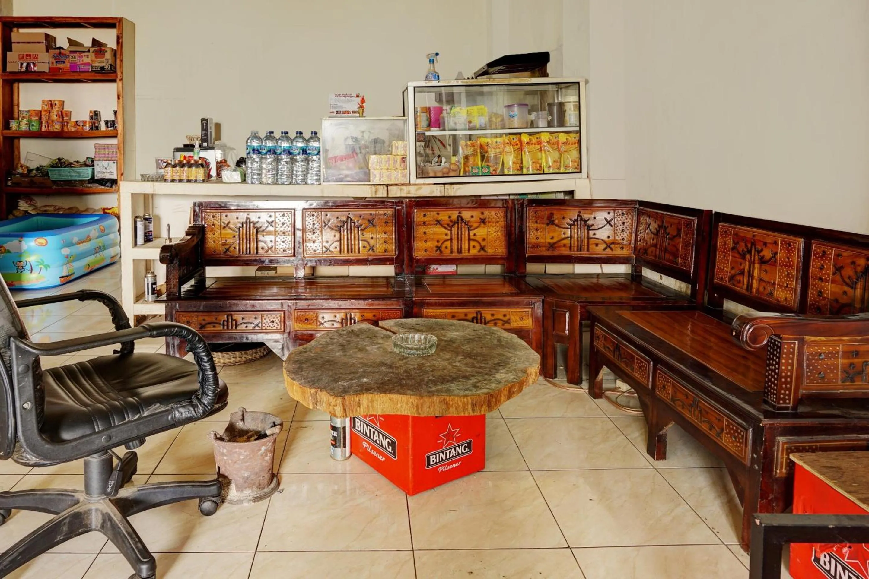 Lobby or reception in OYO Life 92499 Bagas Homestay Wonokitri