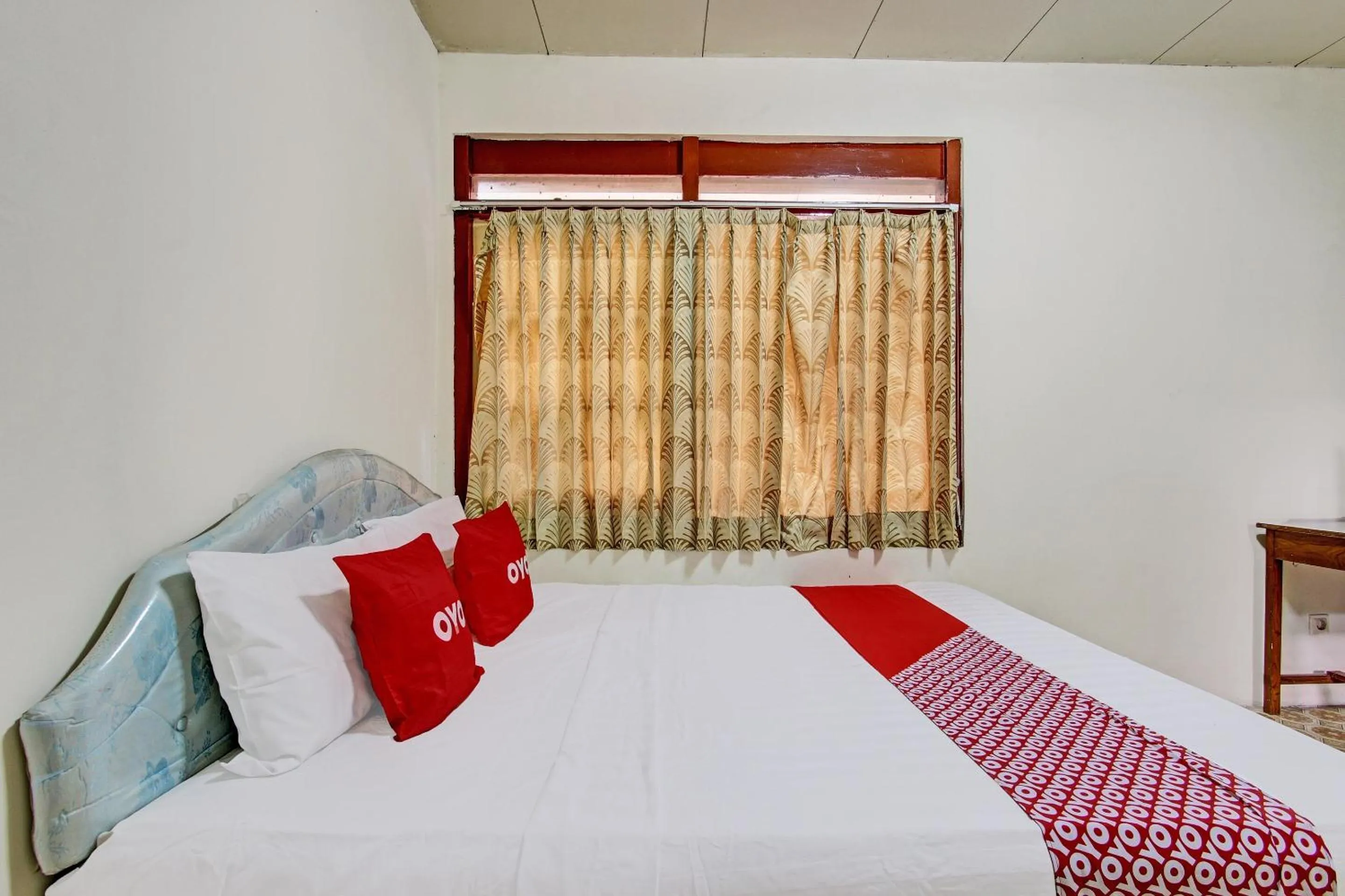 Bedroom, Bed in Hotel O Asta Guesthouse