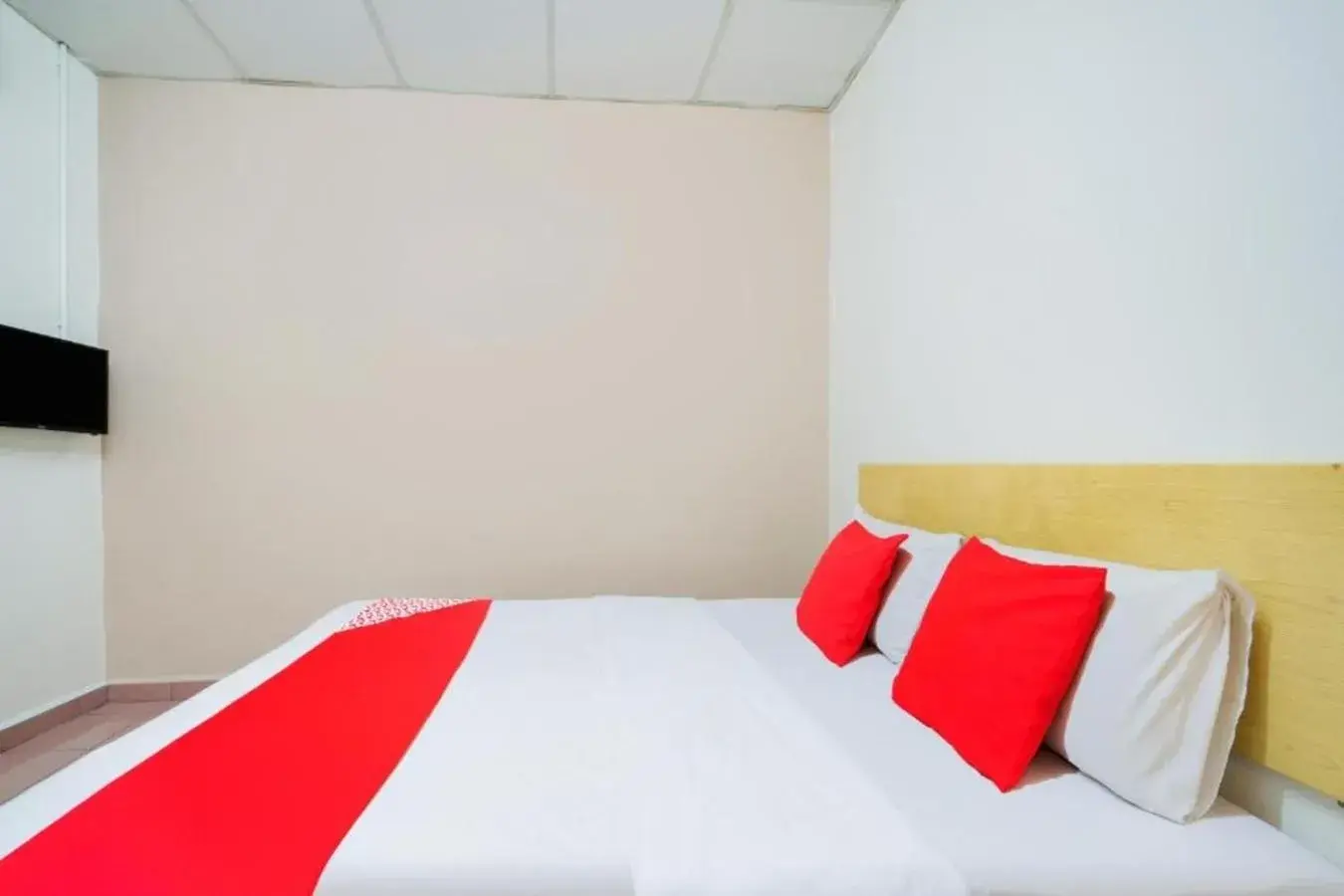Bed in CP Hotel Bed in CP Hotel