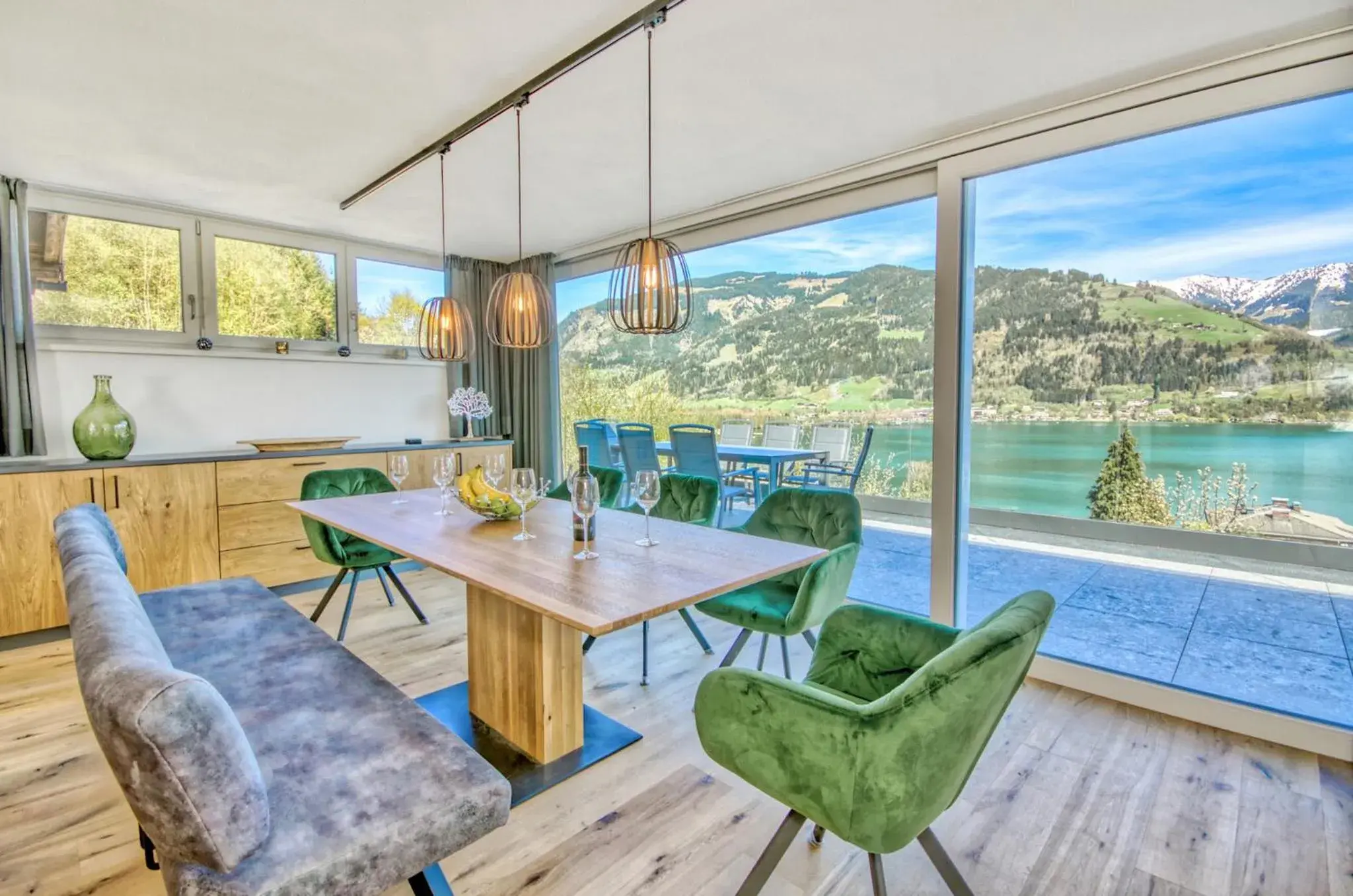 Chalet Lake View - by Alpen Apartments Chalet Lake View - by Alpen Apartments