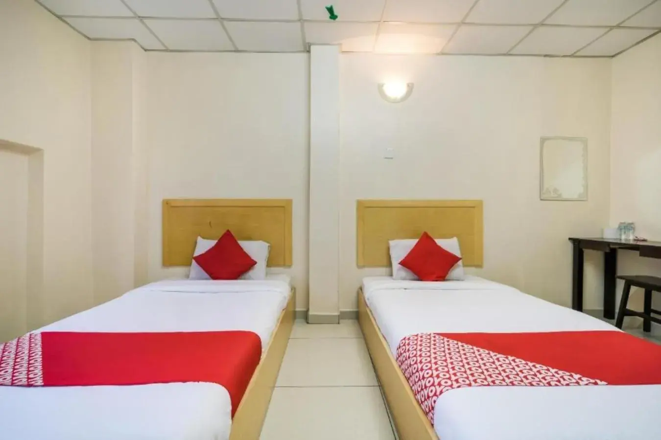 Deluxe Twin Room in Hotel River Inn Deluxe Twin Room in Hotel River Inn