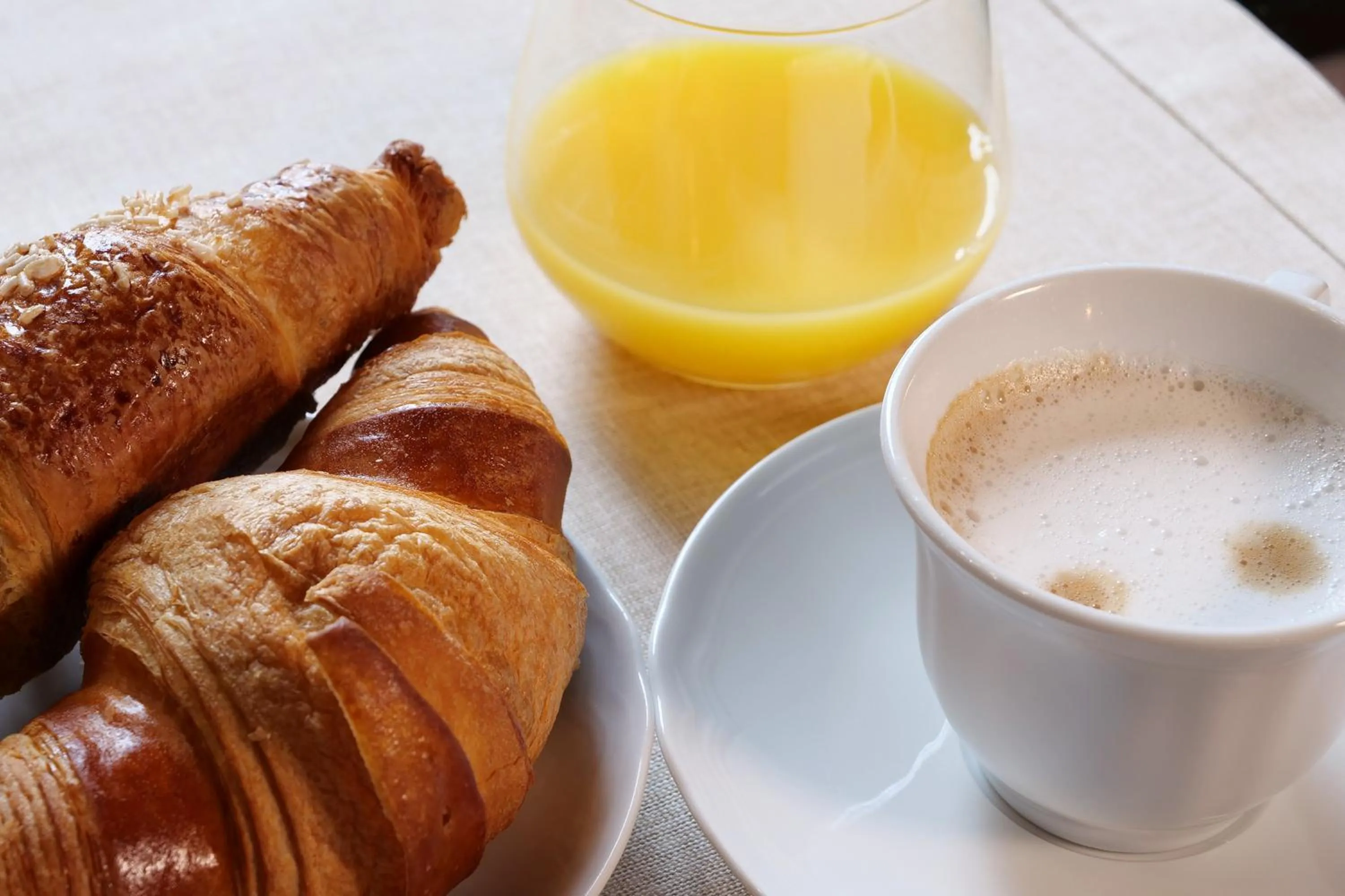 Continental breakfast in Delcorto Suites