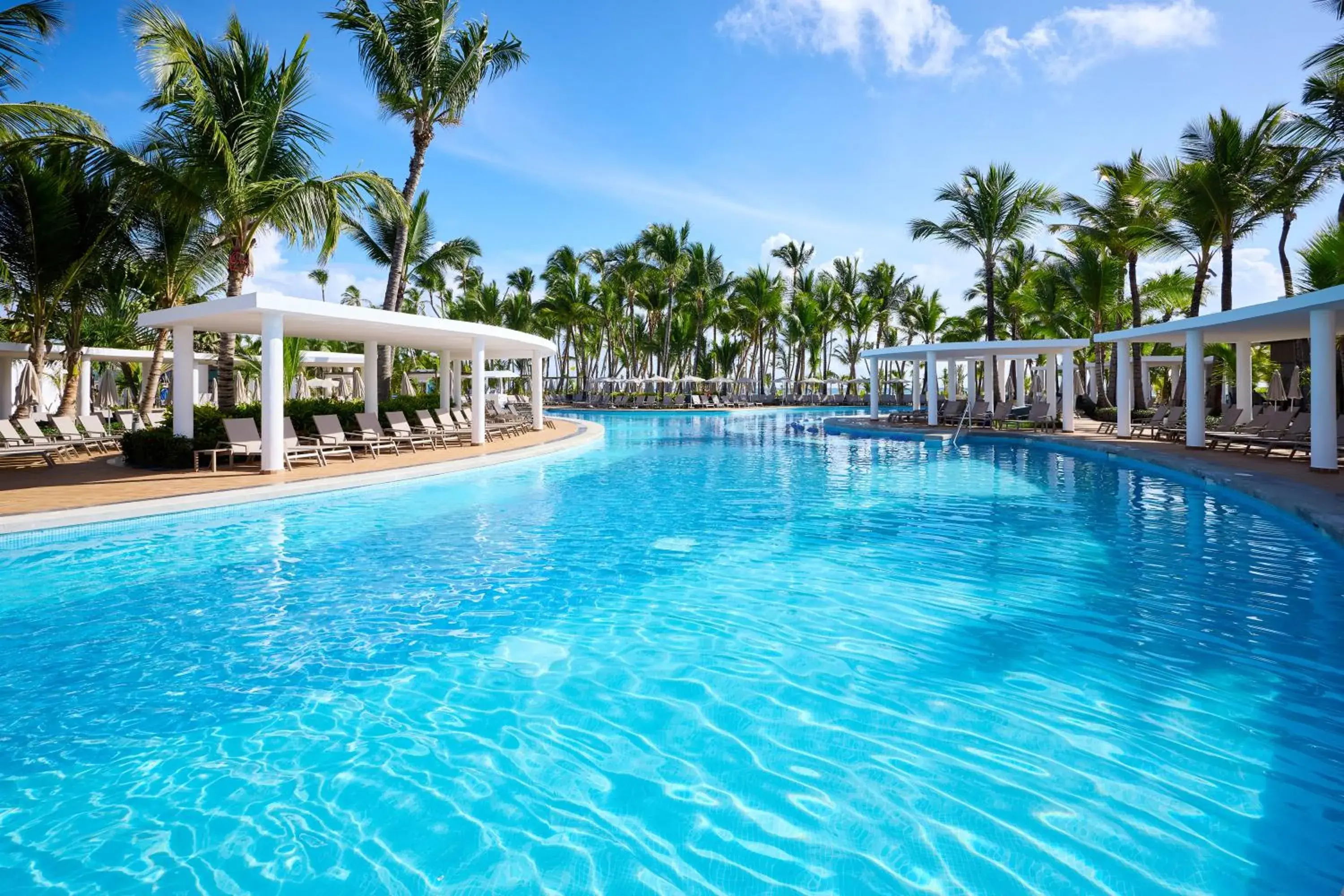 Swimming pool in Riu Palace Bavaro - All Inclusive Swimming pool in Riu Palace Bavaro - All Inclusive