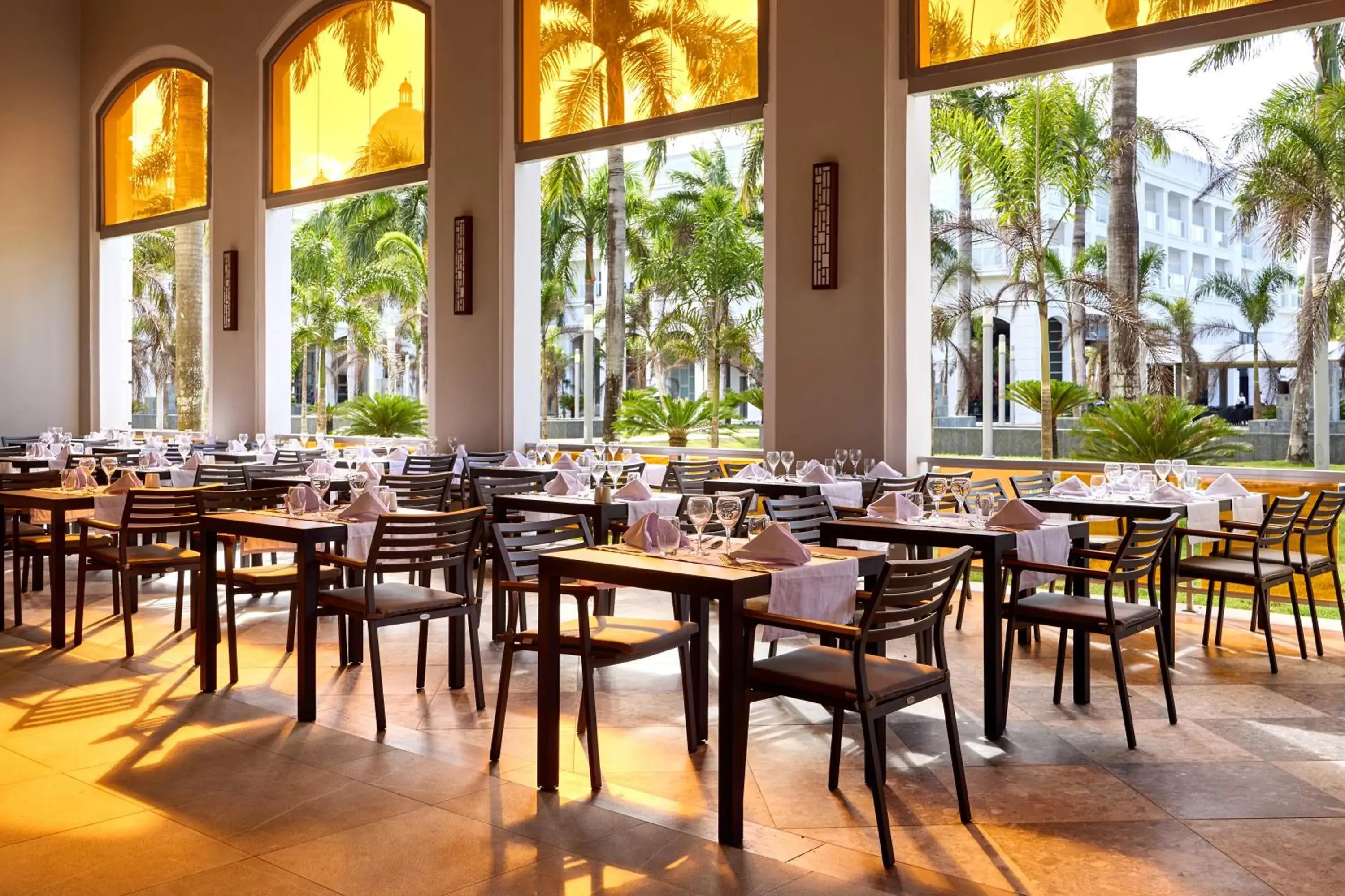 Restaurant/places to eat in Riu Palace Bavaro - All Inclusive Restaurant/places to eat in Riu Palace Bavaro - All Inclusive